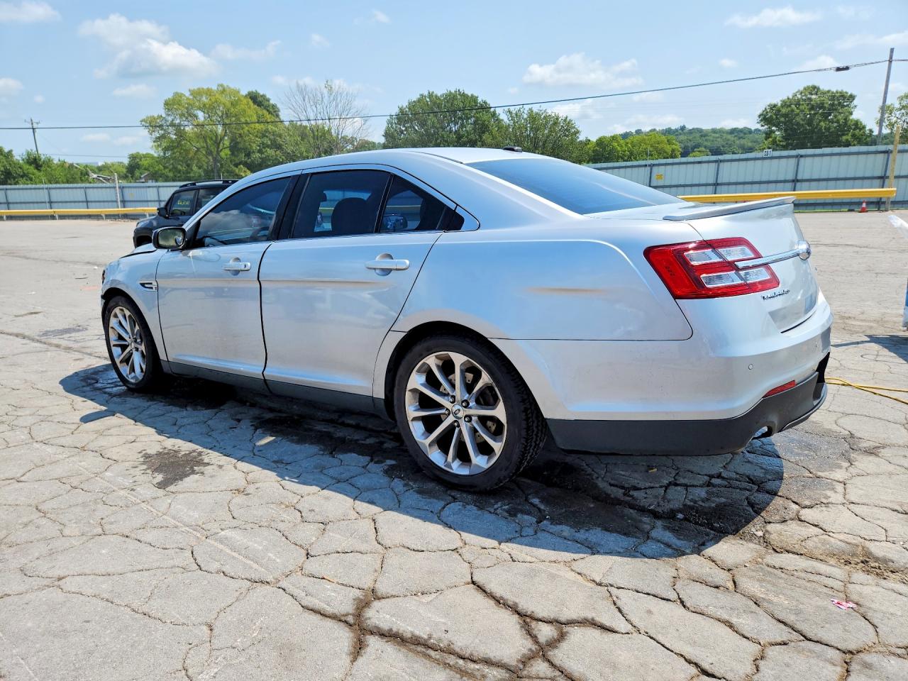 2013 Ford Taurus Limited Silver vin: 1FAHP2F86DG214534