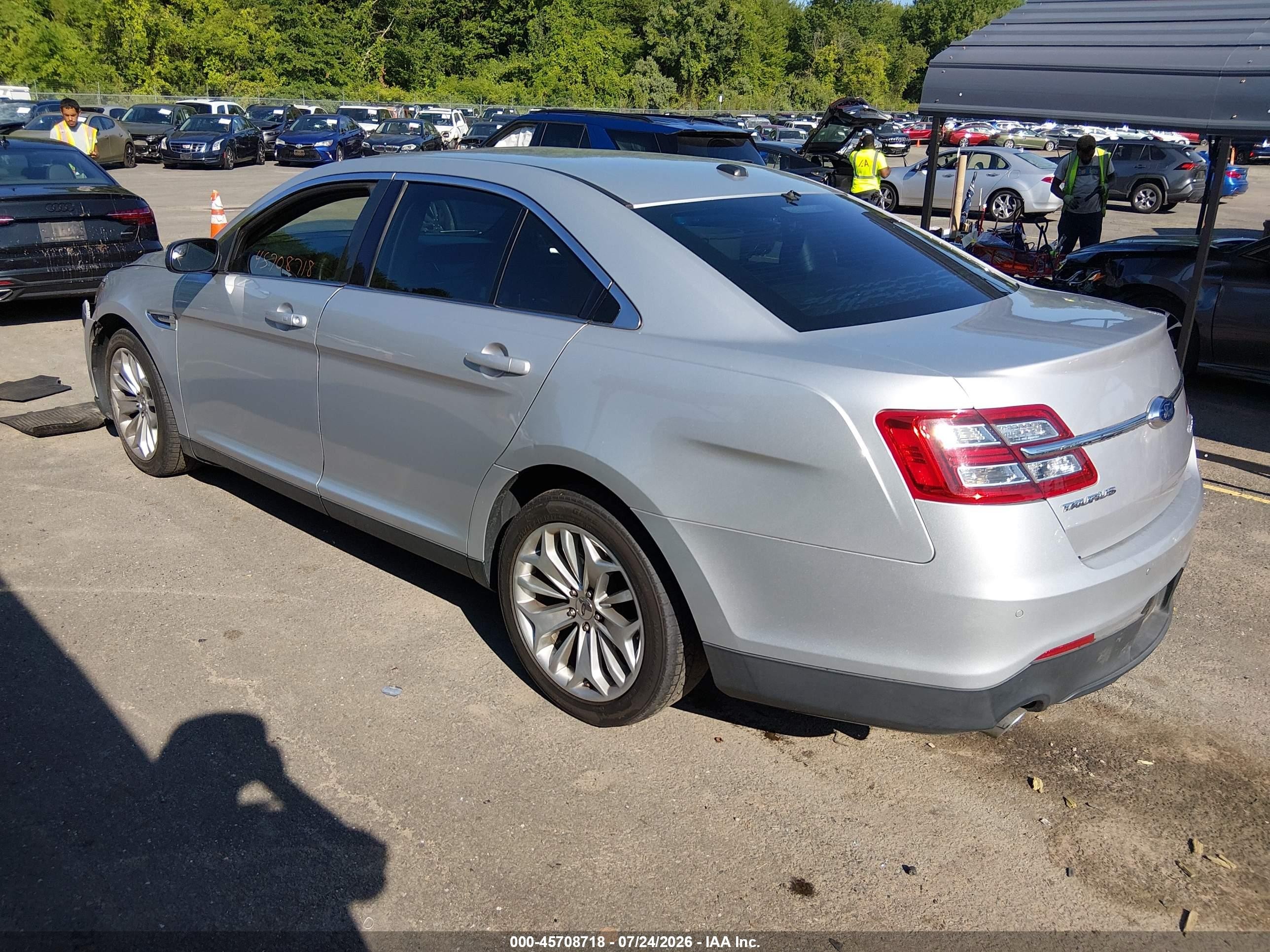 2014 Ford Taurus Limited Серебряный vin: 1FAHP2F86EG106447