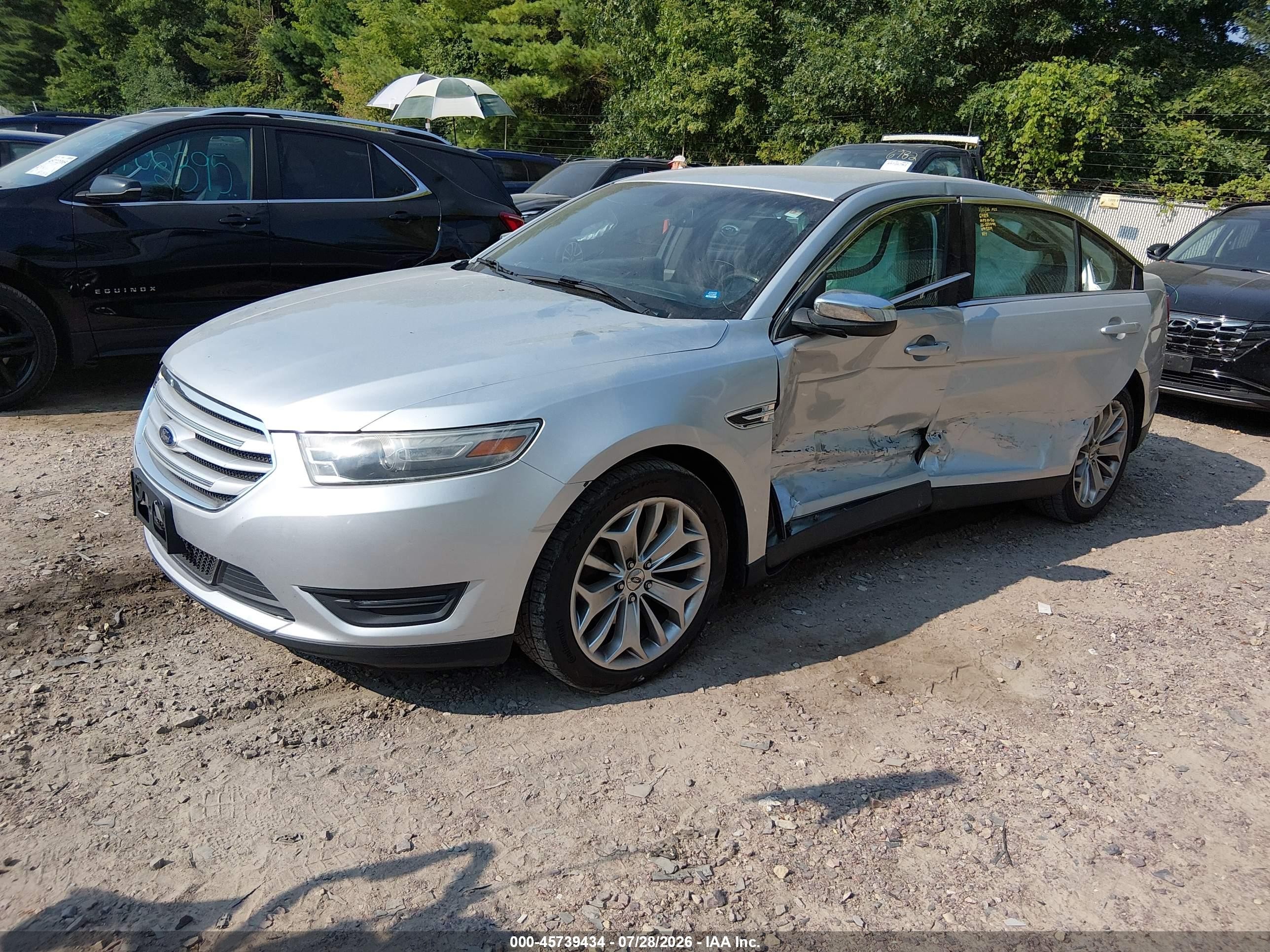 2014 Ford Taurus Limited Silver vin: 1FAHP2F86EG115519