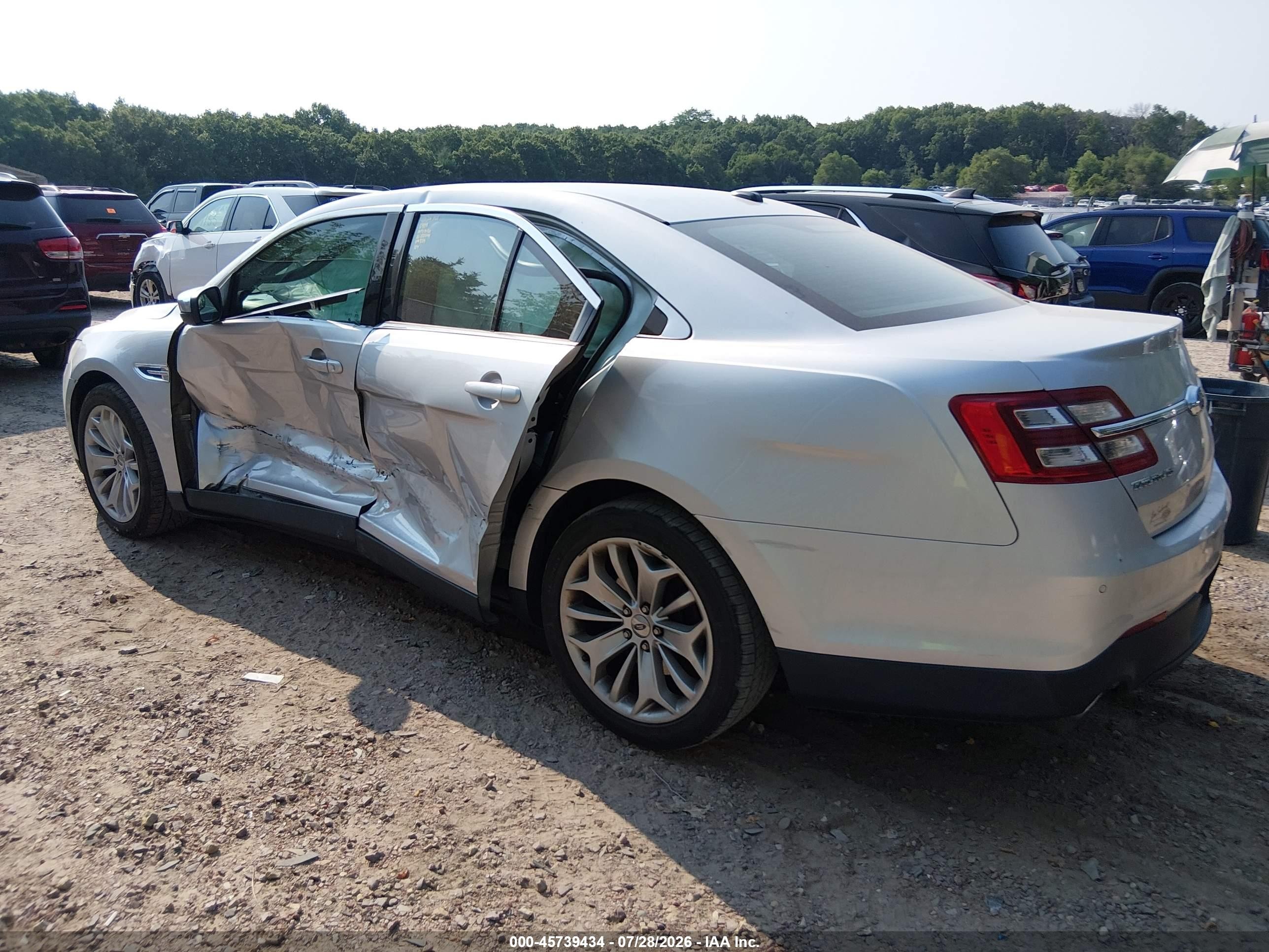 2014 Ford Taurus Limited Silver vin: 1FAHP2F86EG115519