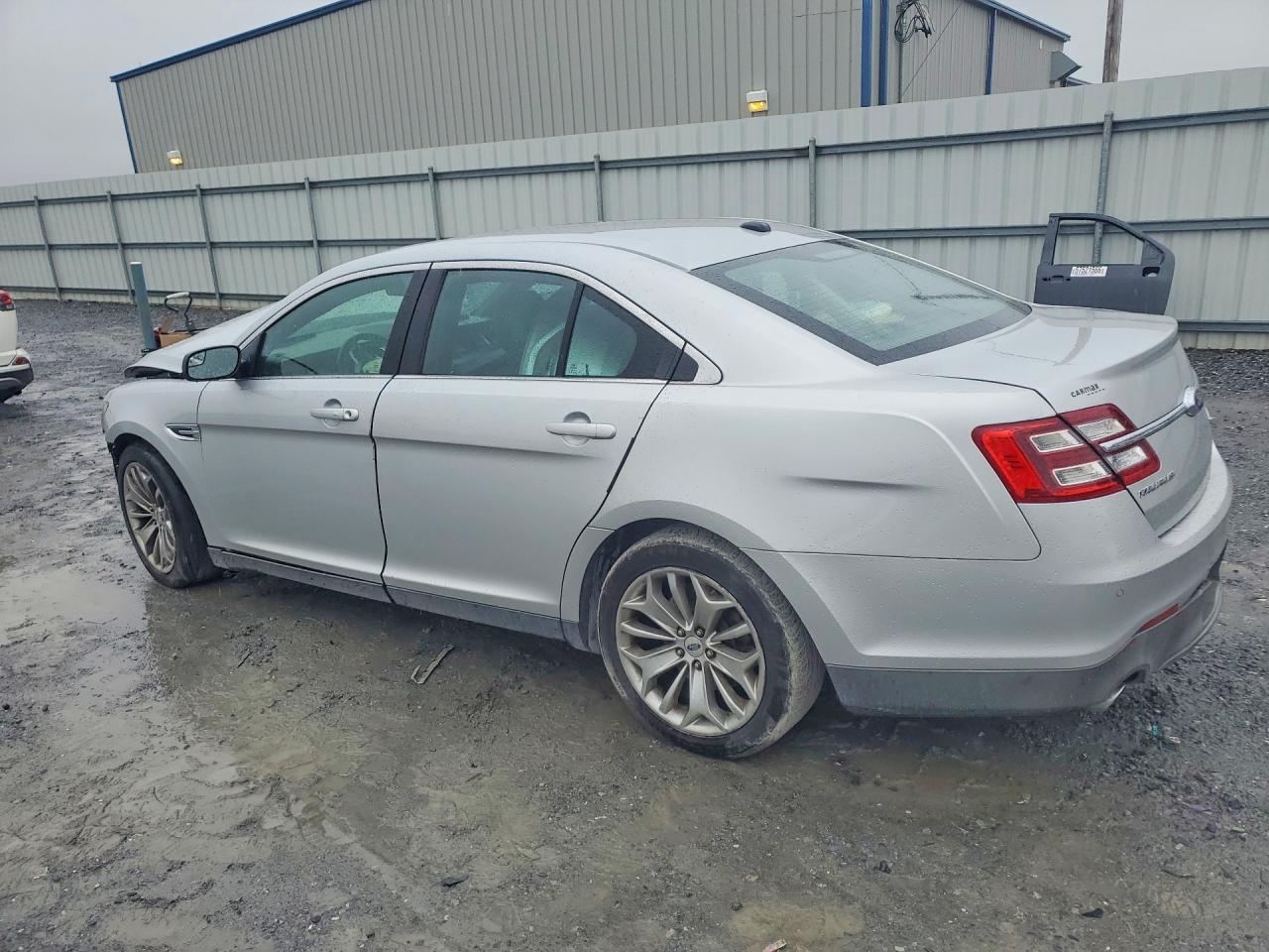2015 Ford Taurus Limited Silver vin: 1FAHP2F86FG101489