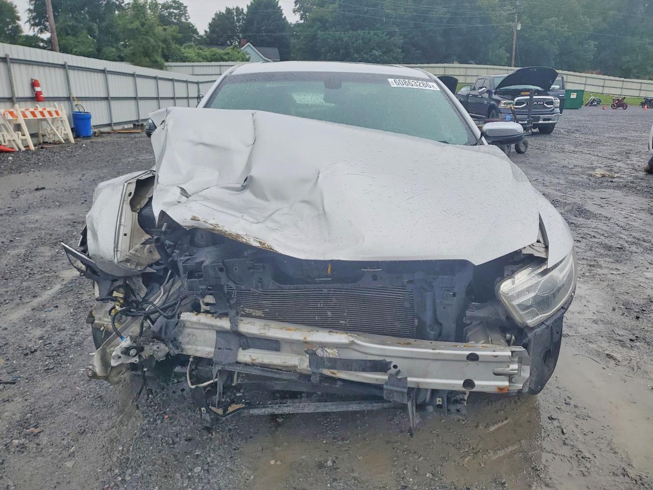 2015 Ford Taurus Limited Silver vin: 1FAHP2F86FG101489