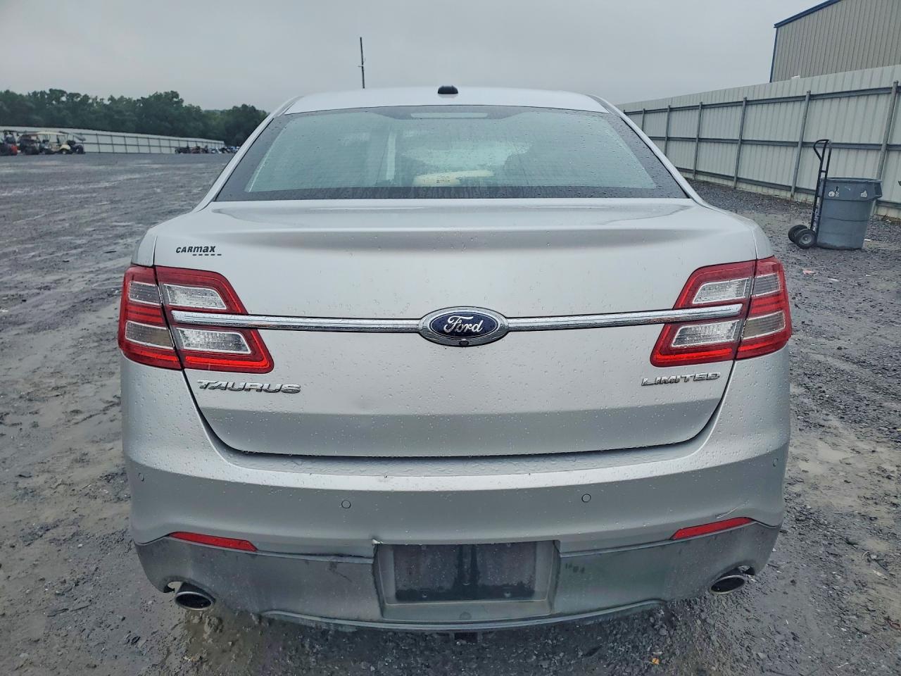2015 Ford Taurus Limited Silver vin: 1FAHP2F86FG101489