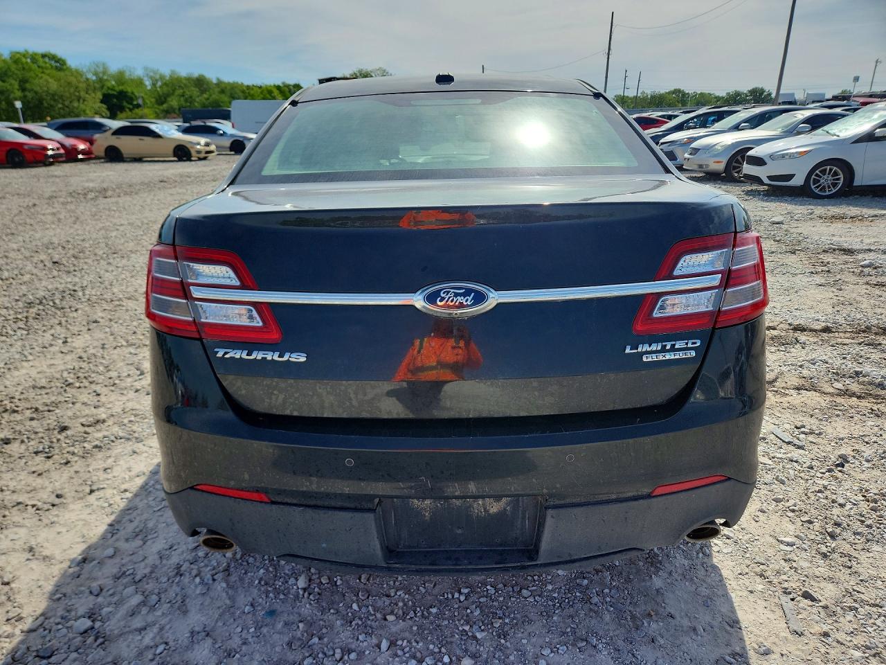 2015 Ford Taurus Limited Черный vin: 1FAHP2F86FG117594