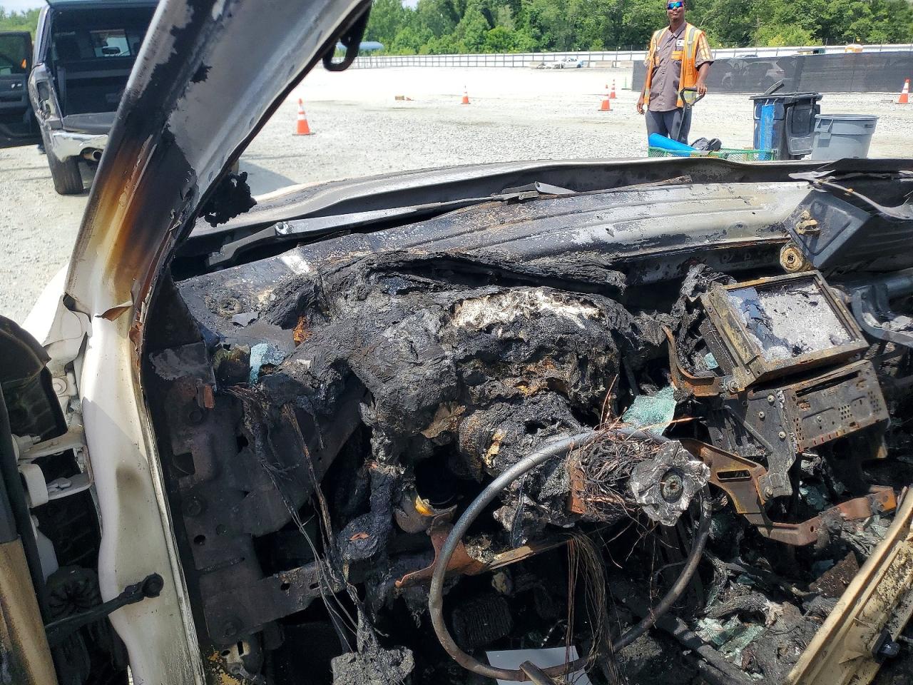 2015 Ford Taurus Limited Burn vin: 1FAHP2F86FG168853