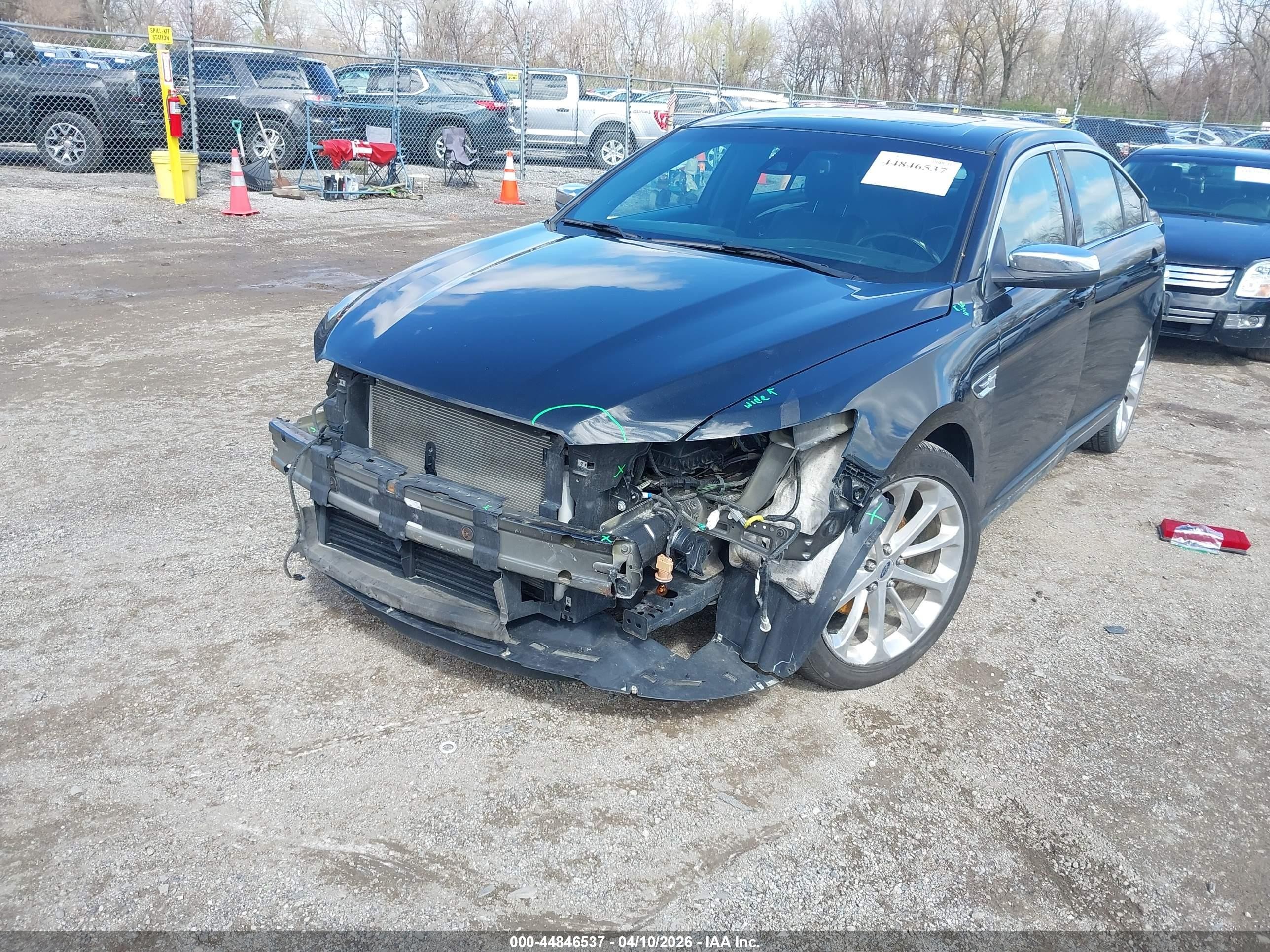2015 Ford Taurus Limited Черный vin: 1FAHP2F86FG172577