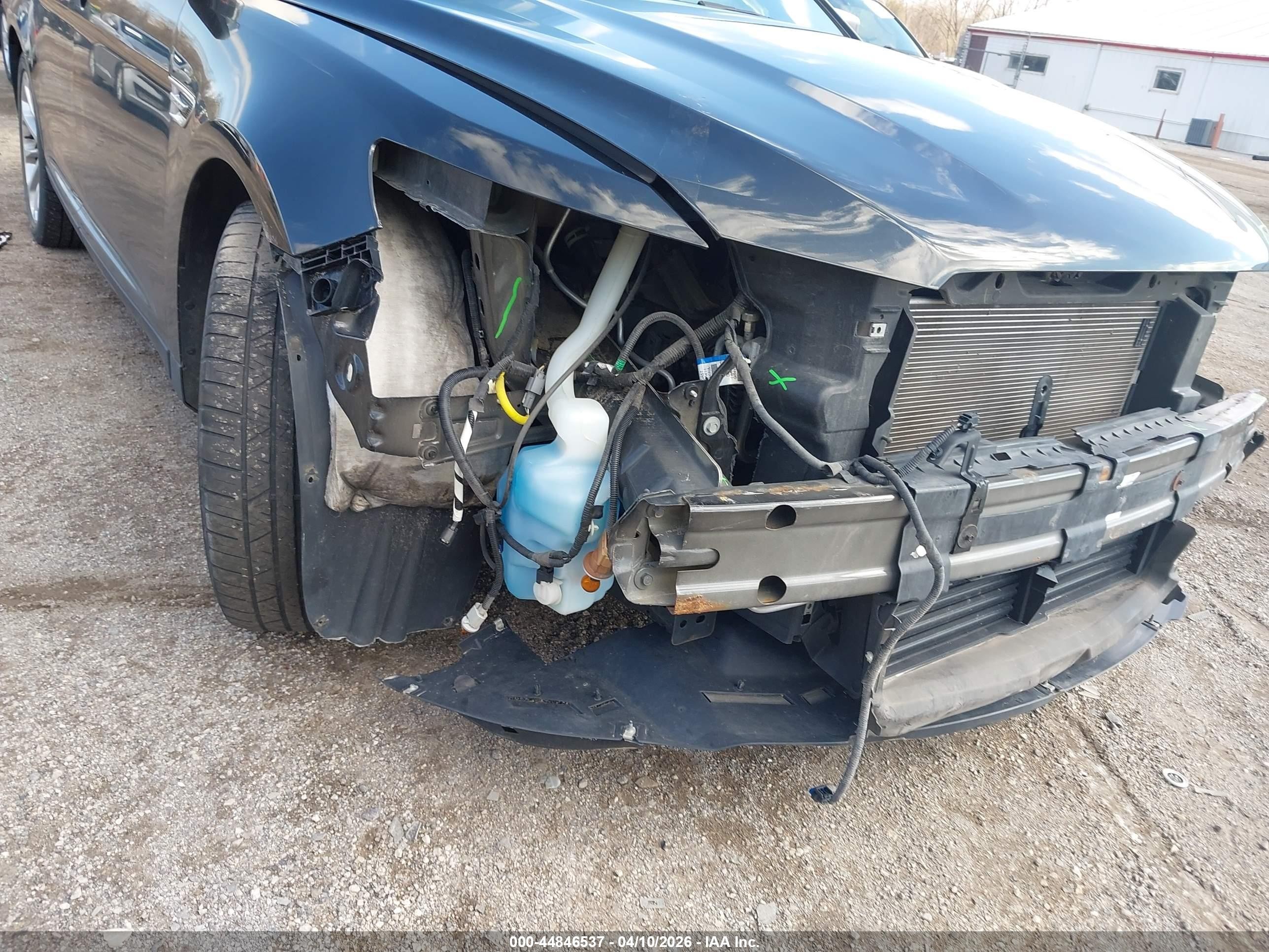 2015 Ford Taurus Limited Черный vin: 1FAHP2F86FG172577