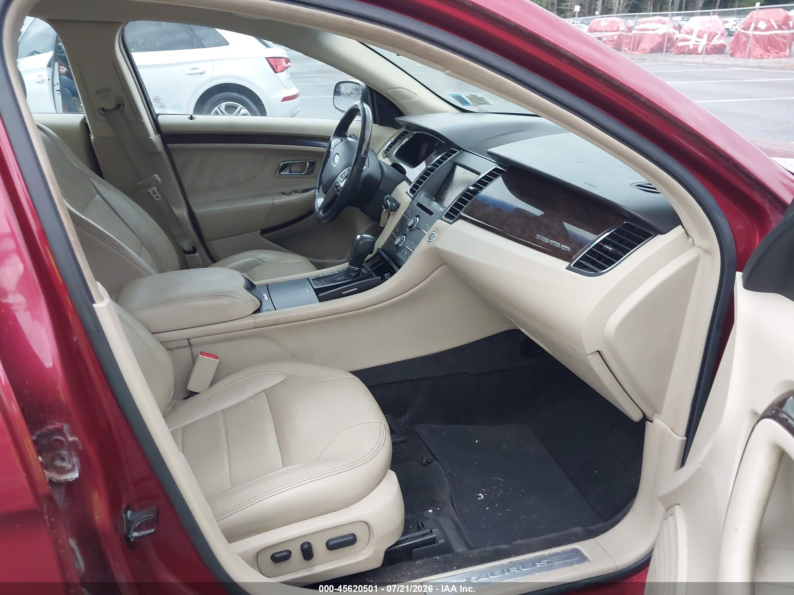 2013 Ford Taurus Limited Красный vin: 1FAHP2F87DG138595