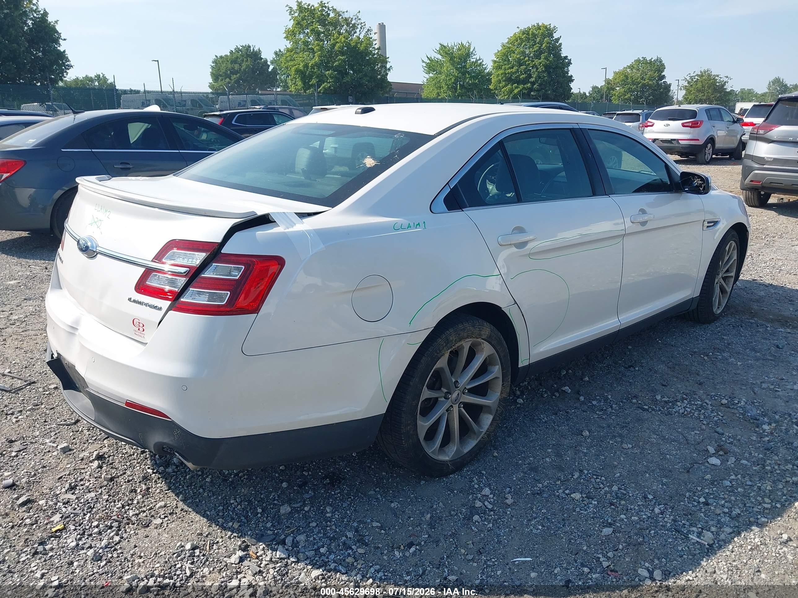 2013 Ford Taurus Limited White vin: 1FAHP2F87DG160984
