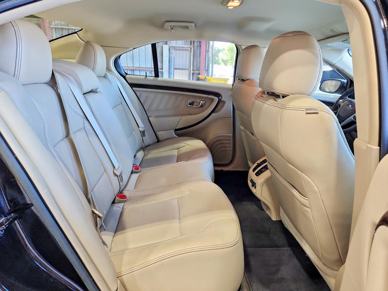 2013 Ford Taurus Limited Черный vin: 1FAHP2F87DG161178