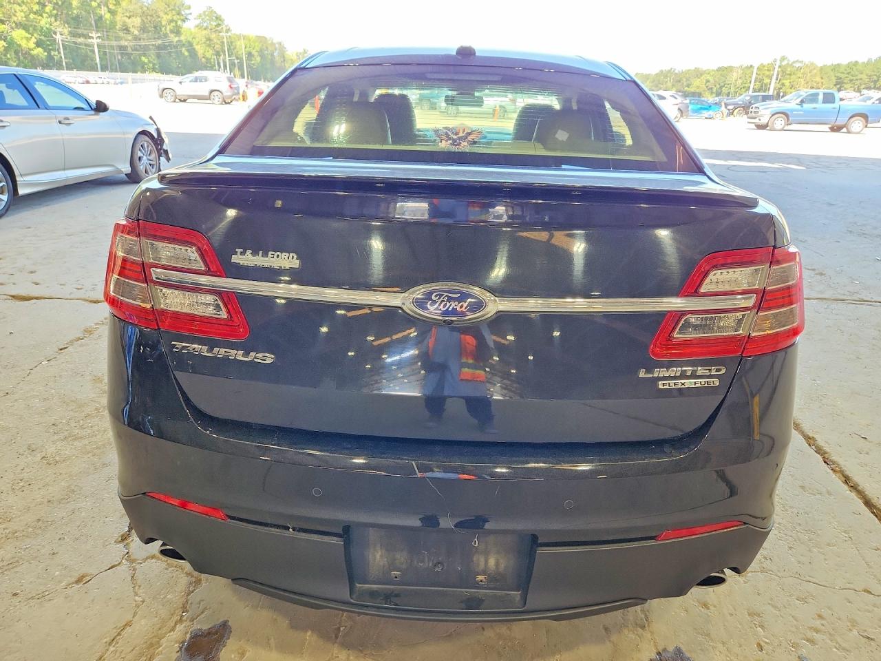 2013 Ford Taurus Limited Черный vin: 1FAHP2F87DG161178