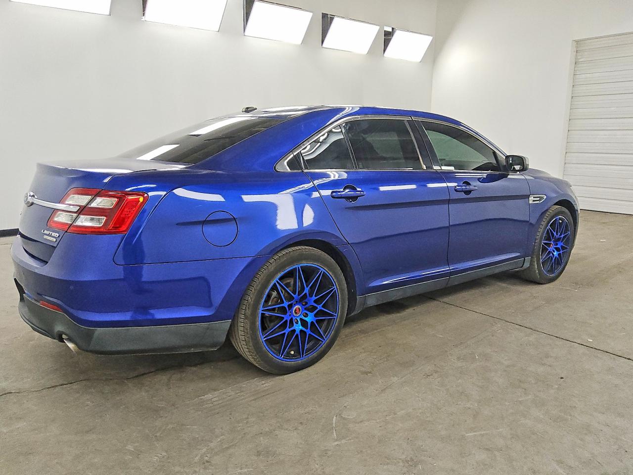 2013 Ford Taurus Limited Blue vin: 1FAHP2F87DG200268