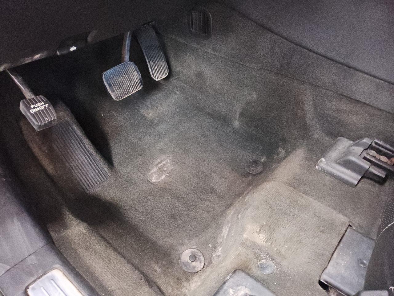 2013 Ford Taurus Limited Blue vin: 1FAHP2F87DG200268 Damage: Left Front Carpet, Torn, 5 To 6 Inches