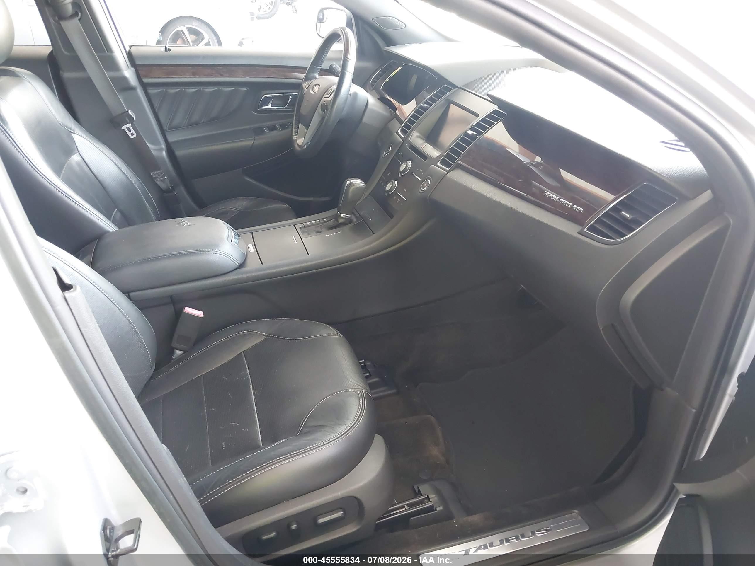 2014 Ford Taurus Limited Silver vin: 1FAHP2F87EG106103