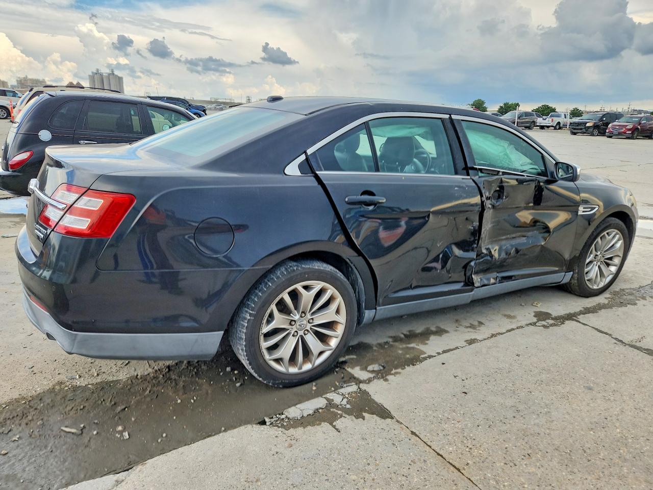2014 Ford Taurus Limited Black vin: 1FAHP2F87EG115674