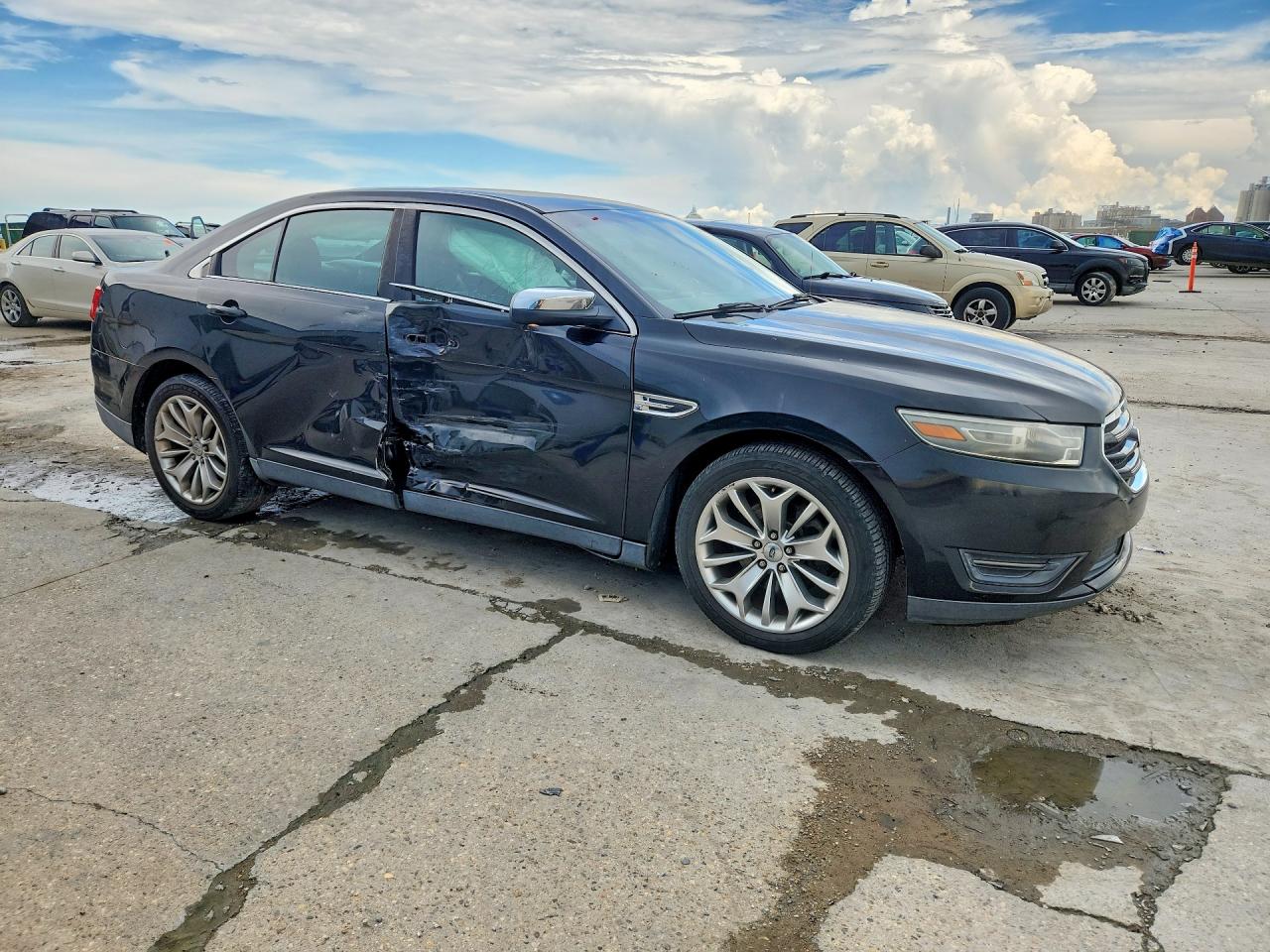 2014 Ford Taurus Limited Black vin: 1FAHP2F87EG115674