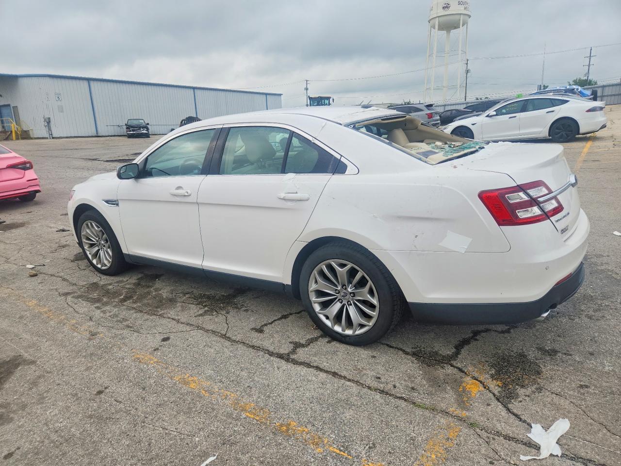 2014 Ford Taurus Limited White vin: 1FAHP2F87EG133334