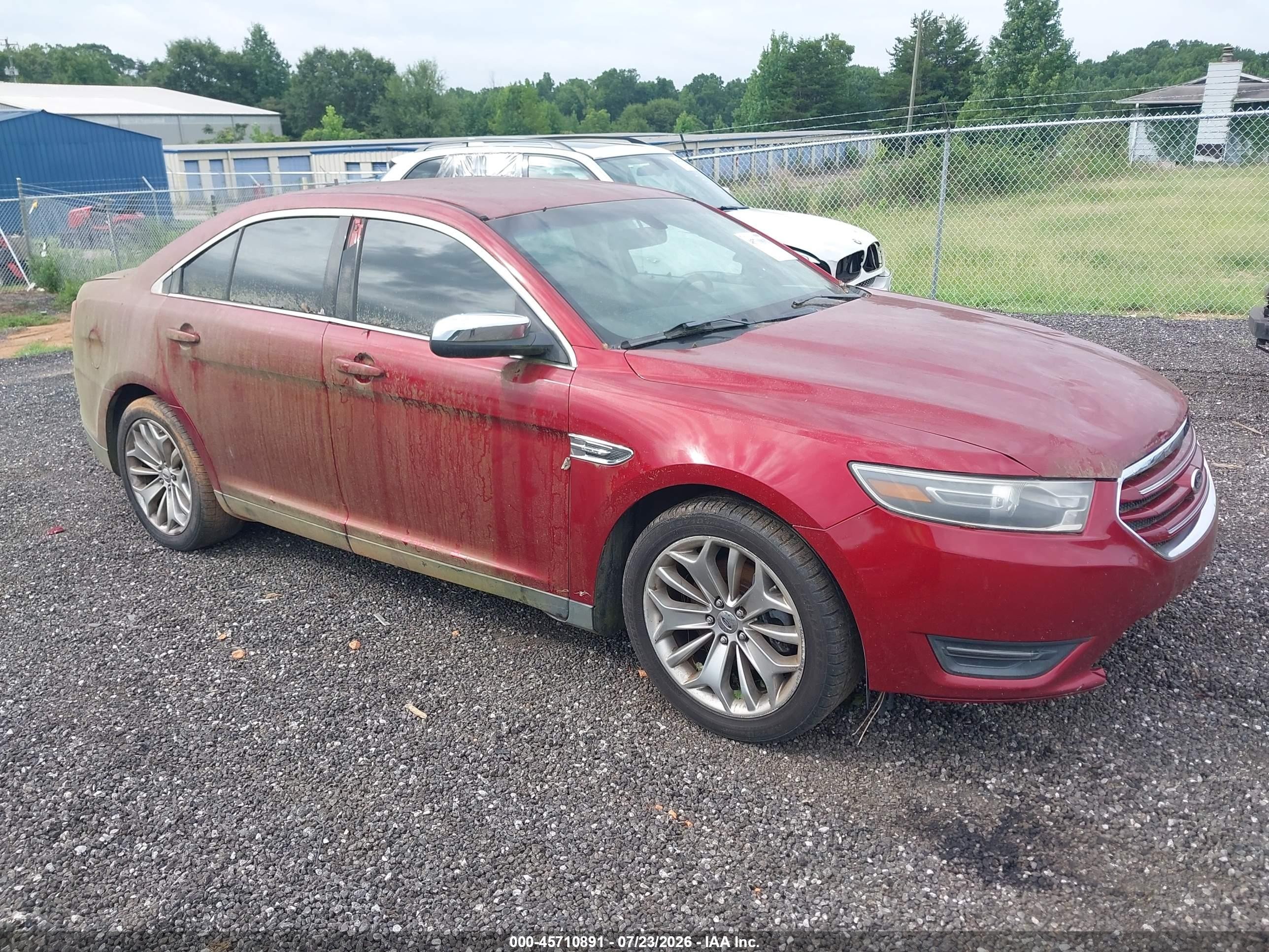 2014 Ford Taurus Limited Red vin: 1FAHP2F87EG176703