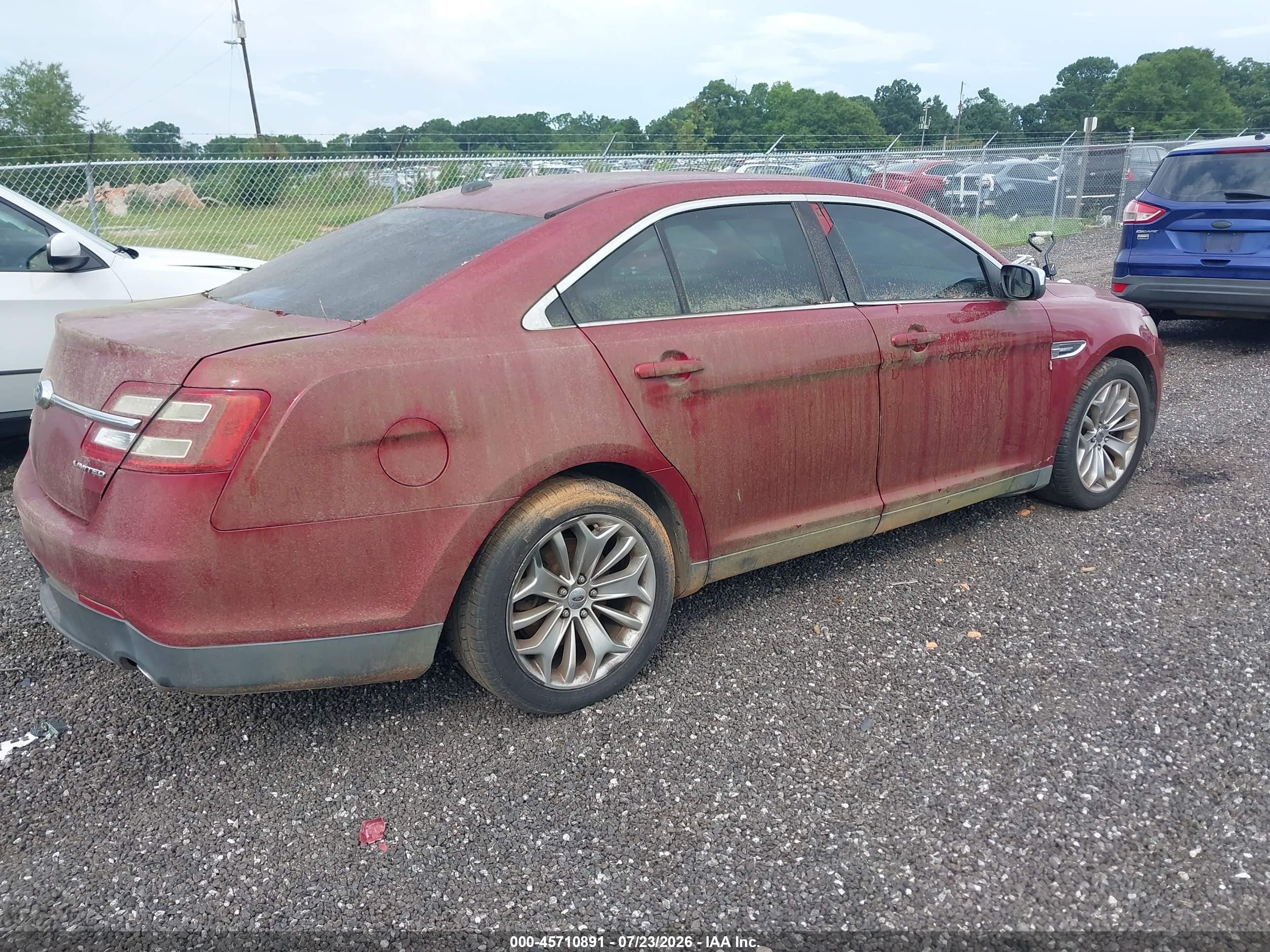 2014 Ford Taurus Limited Red vin: 1FAHP2F87EG176703