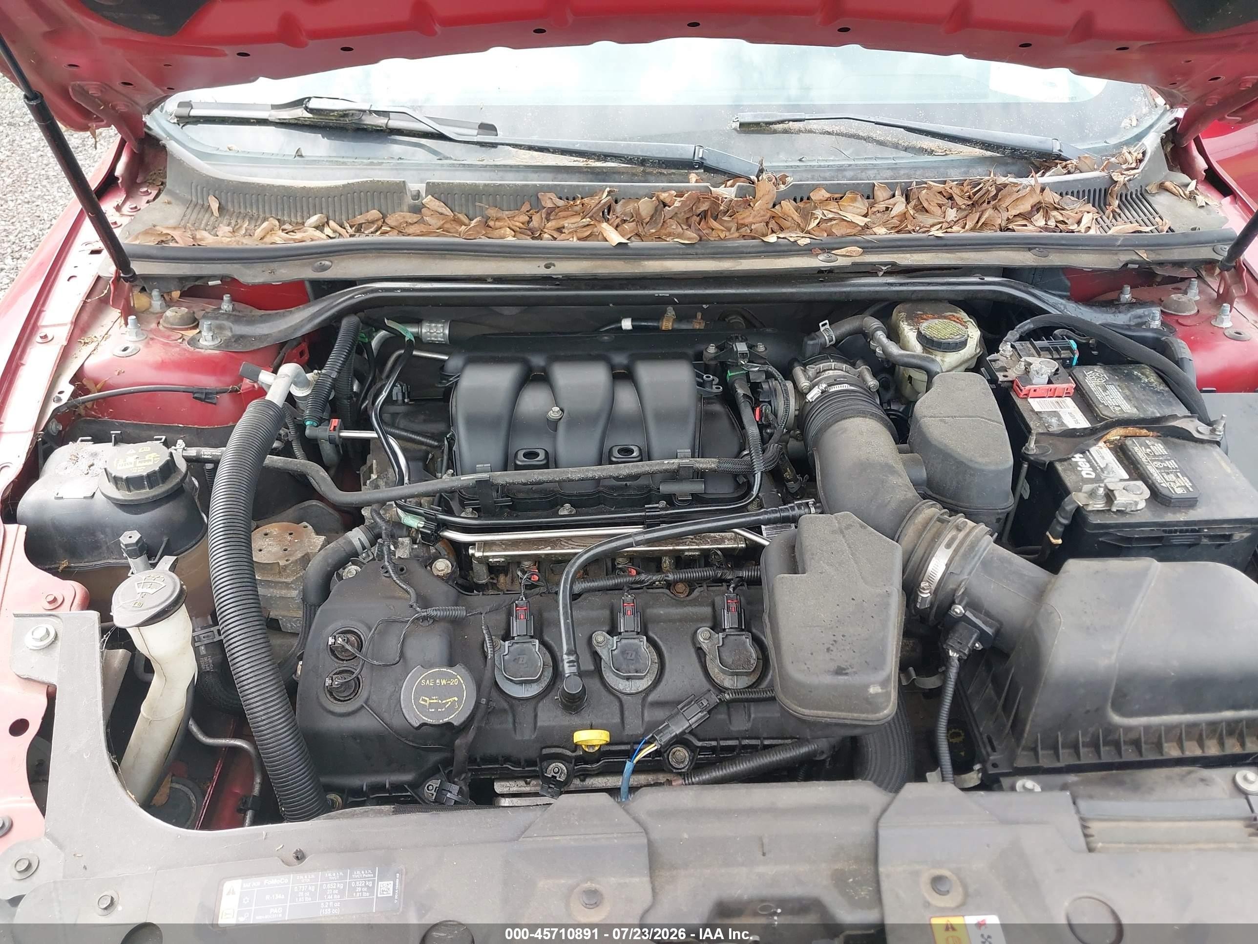 2014 Ford Taurus Limited Red vin: 1FAHP2F87EG176703