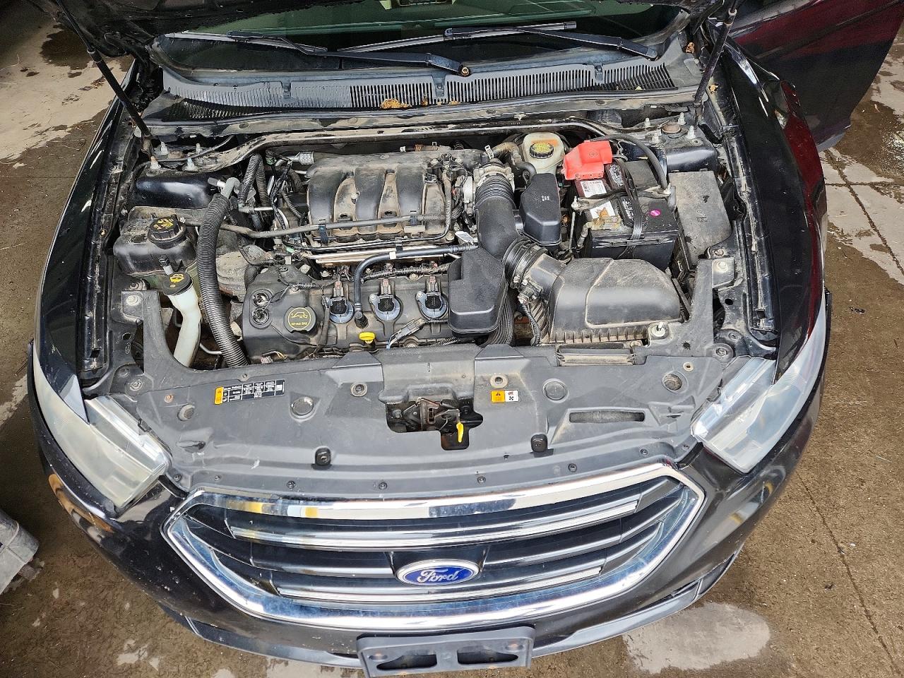 2015 Ford Taurus Limited Черный vin: 1FAHP2F87FG102778