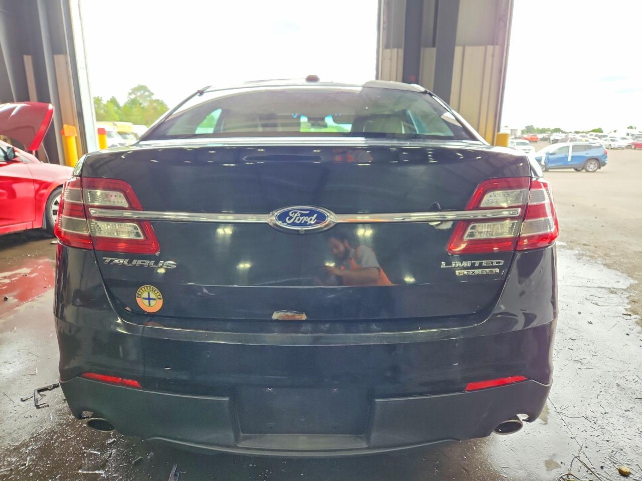 2015 Ford Taurus Limited Черный vin: 1FAHP2F87FG102778
