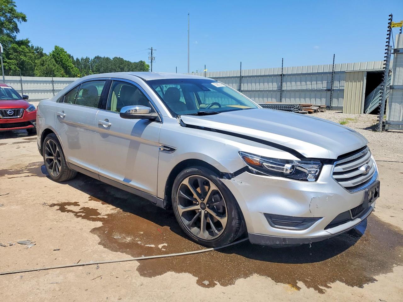 2015 Ford Taurus Limited Silver vin: 1FAHP2F87FG103204