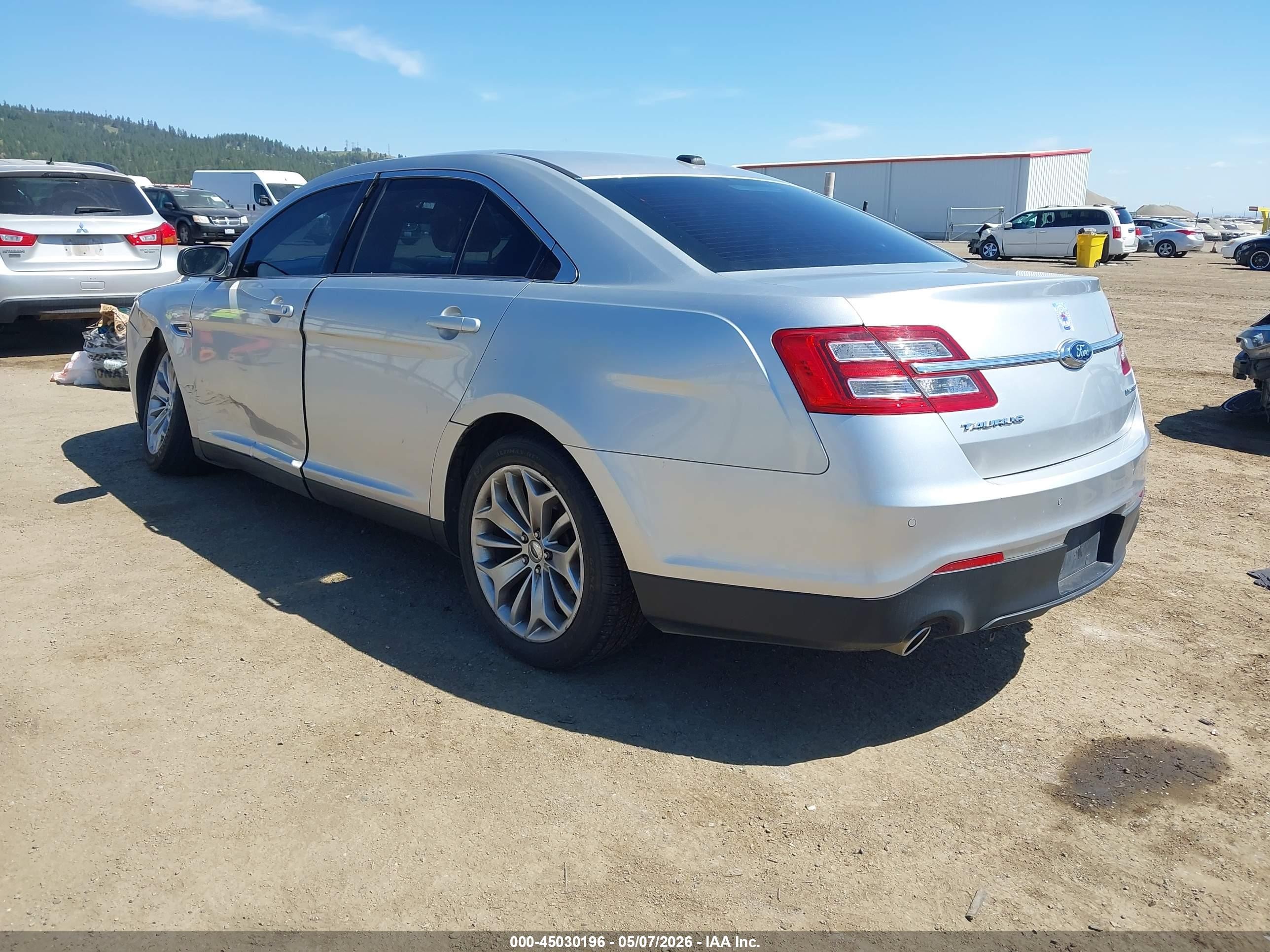 2013 Ford Taurus Limited Silver vin: 1FAHP2F88DG129520