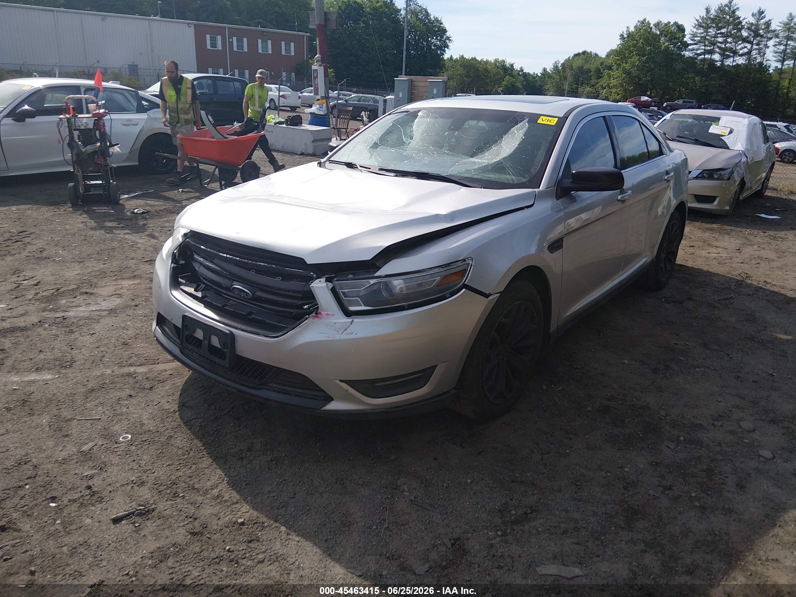 2013 Ford Taurus Limited Silver vin: 1FAHP2F88DG131641