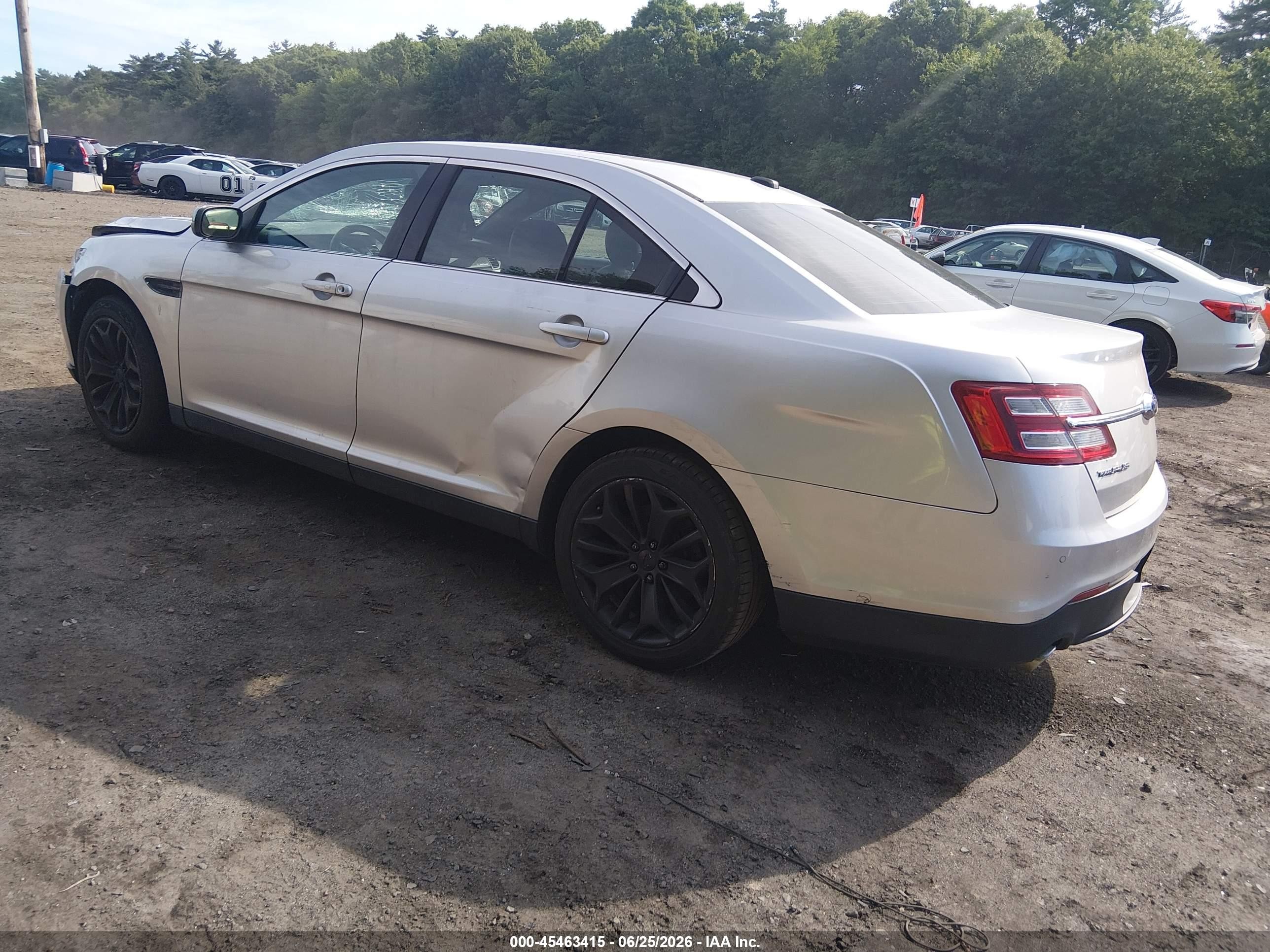 2013 Ford Taurus Limited Silver vin: 1FAHP2F88DG131641