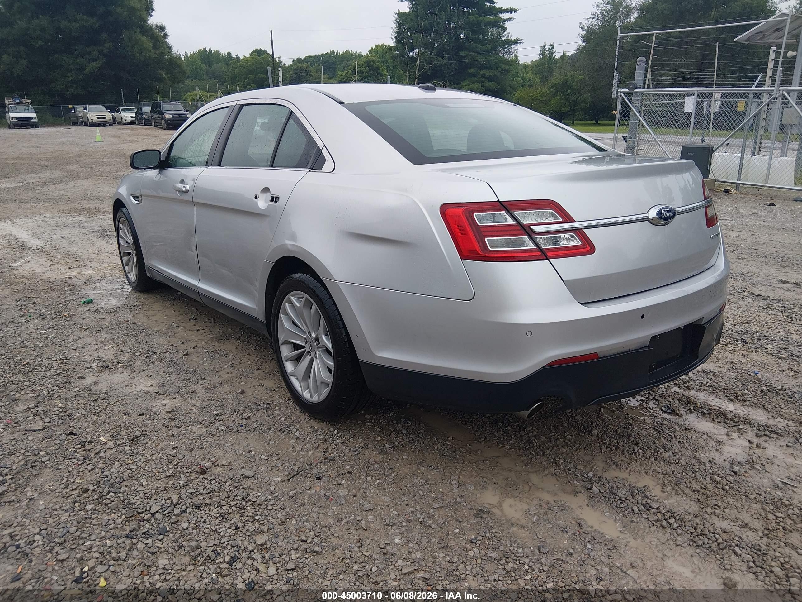 2013 Ford Taurus Limited Silver vin: 1FAHP2F88DG146740