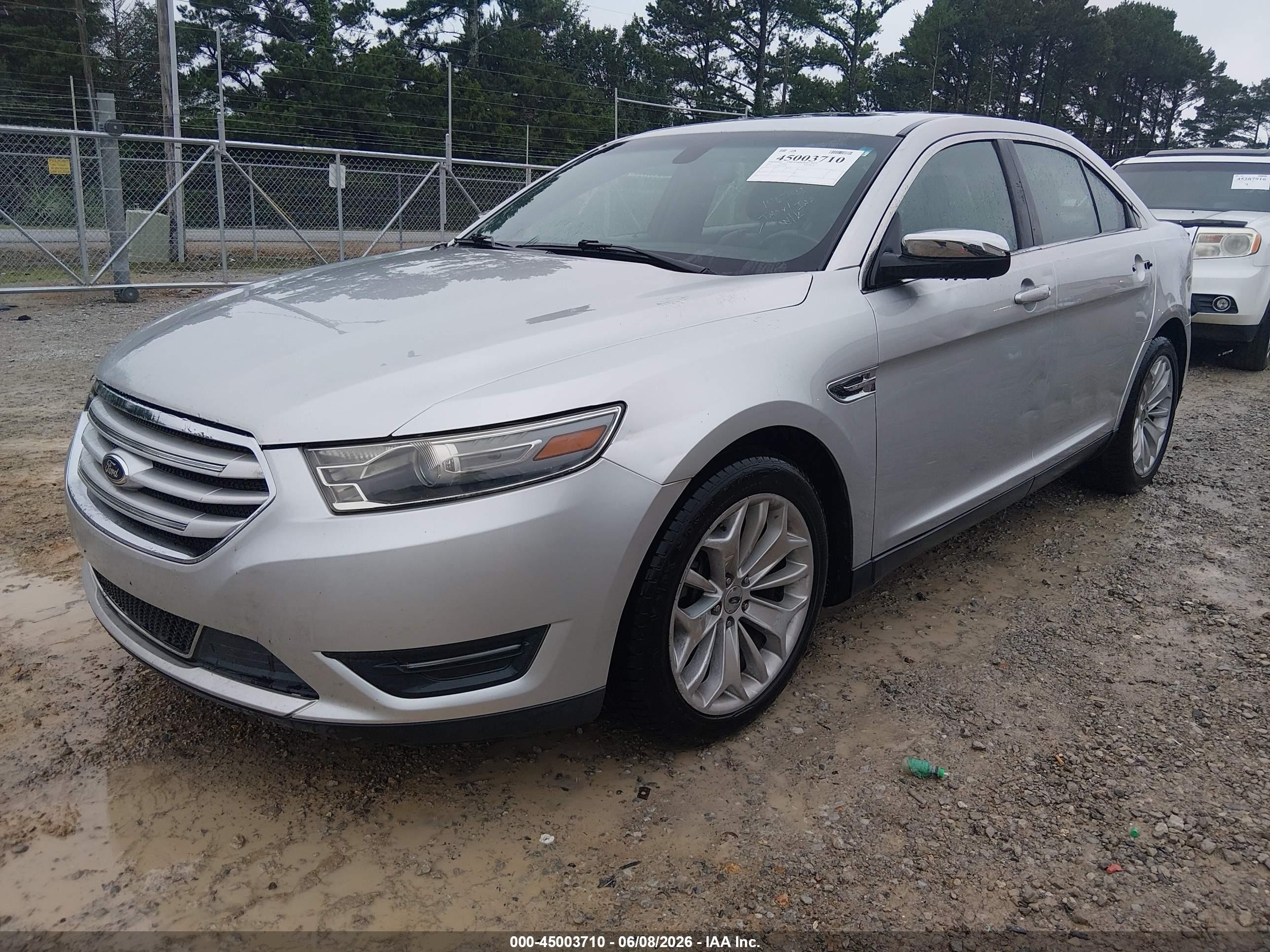 2013 Ford Taurus Limited Silver vin: 1FAHP2F88DG146740