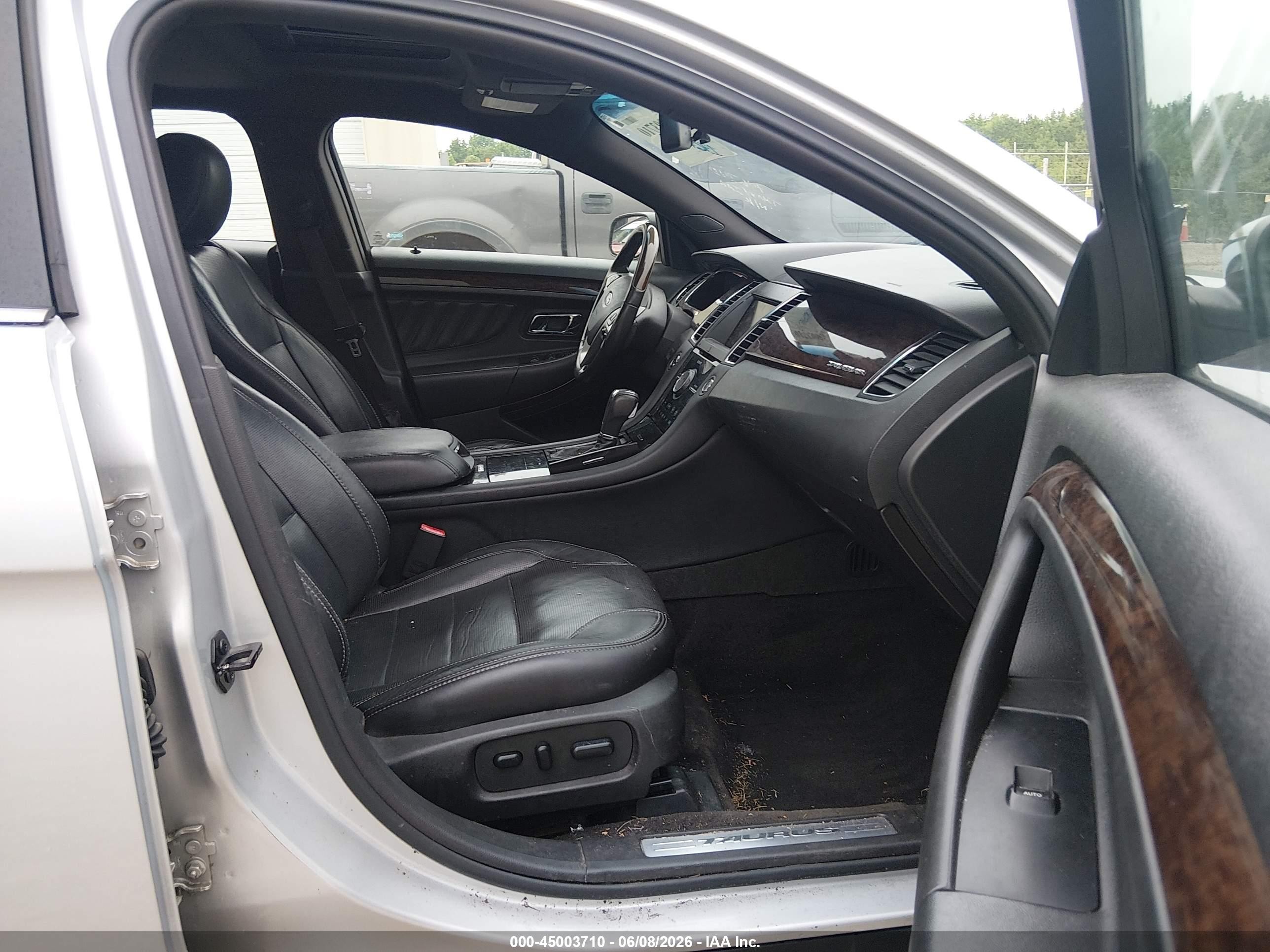 2013 Ford Taurus Limited Silver vin: 1FAHP2F88DG146740