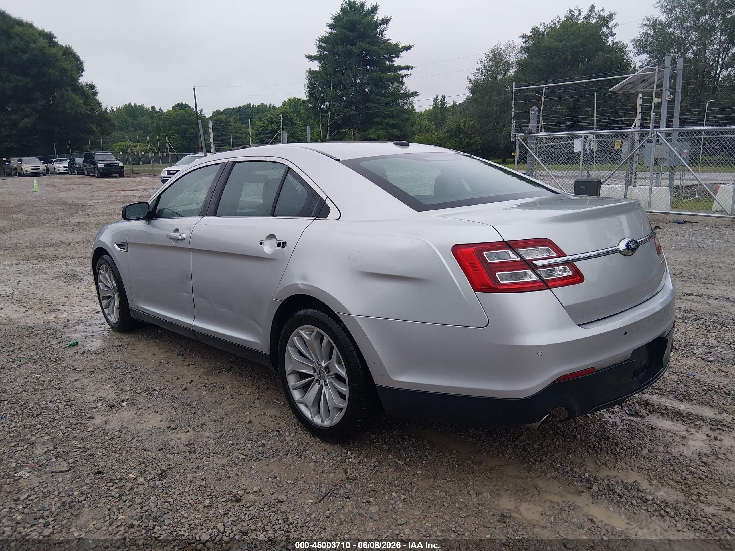 2013 Ford Taurus Limited Silver vin: 1FAHP2F88DG146740