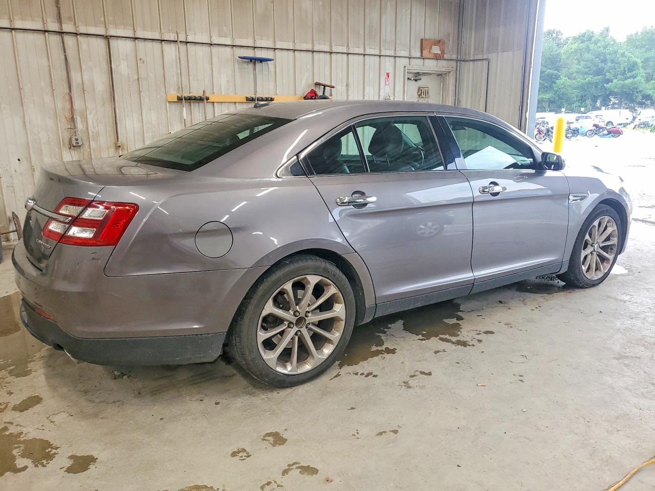 2014 Ford Taurus Limited Gray vin: 1FAHP2F88EG102741