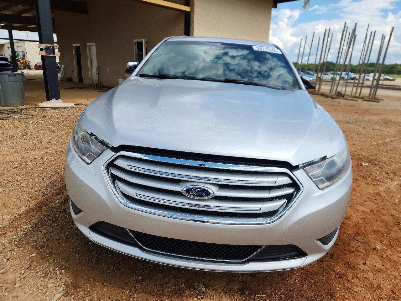 2014 Ford Taurus Limited Серебряный vin: 1FAHP2F88EG104974
