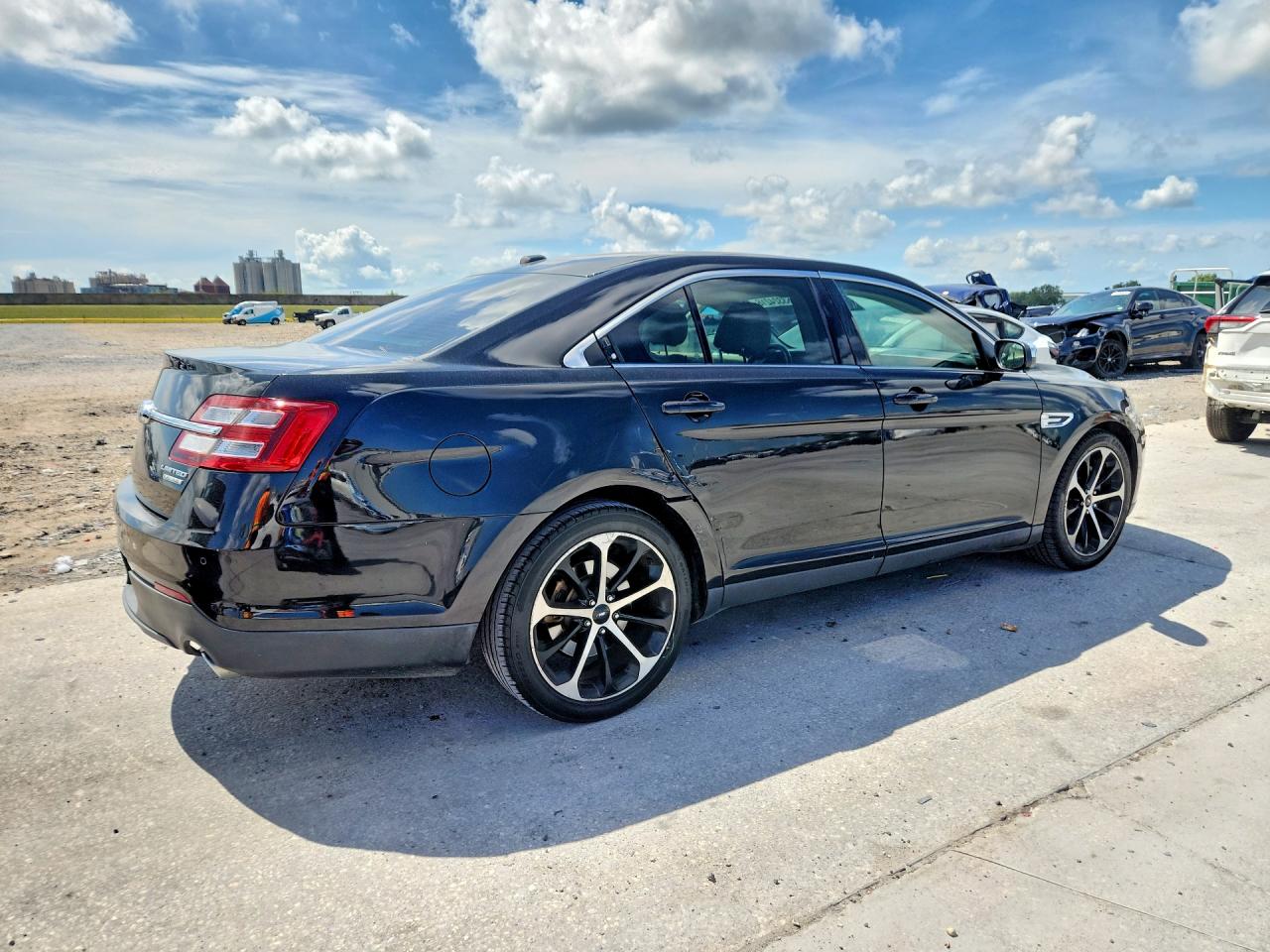 2014 Ford Taurus Limited Black vin: 1FAHP2F88EG187094
