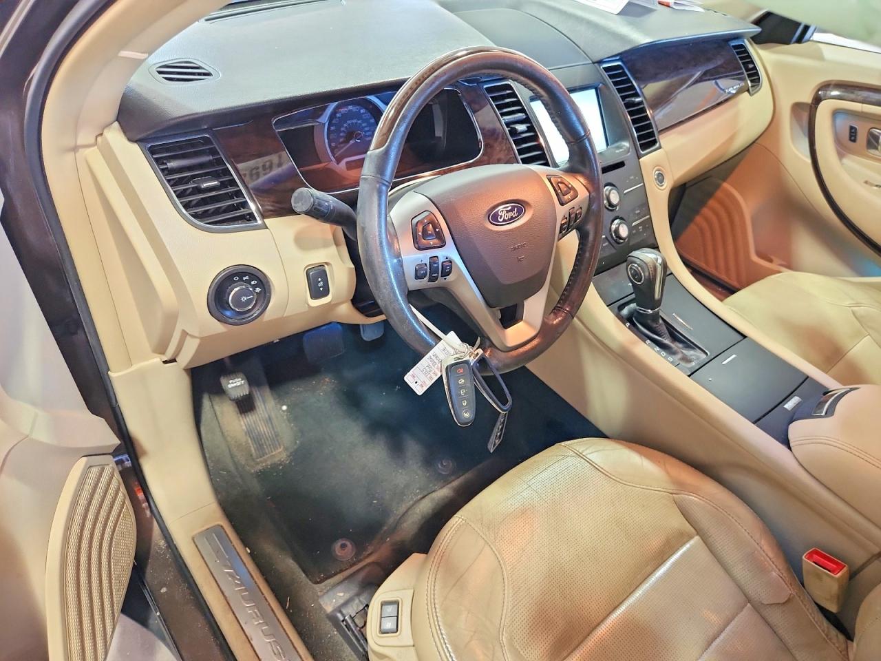 2015 Ford Taurus Limited Brown vin: 1FAHP2F88FG101218