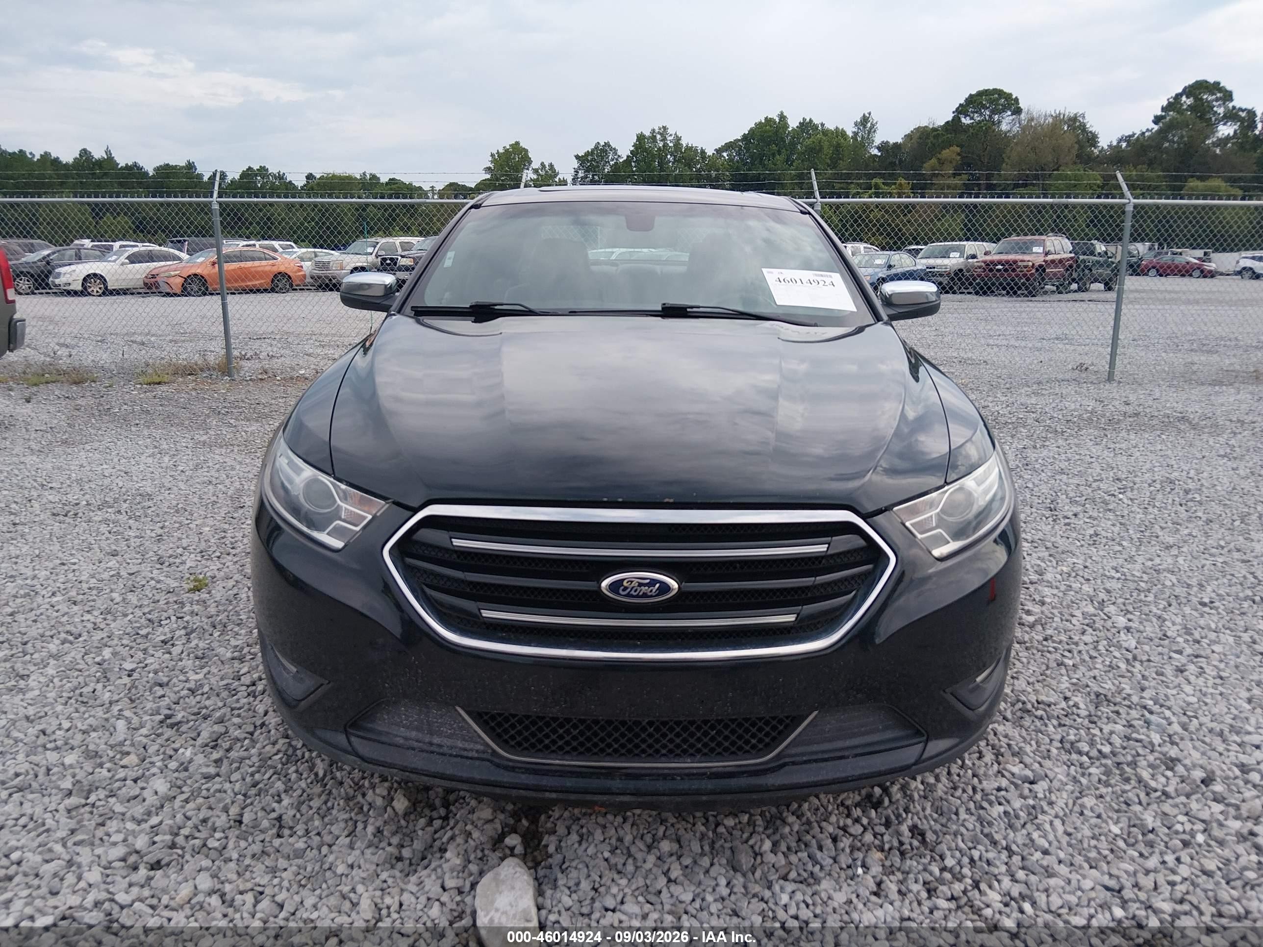 2015 Ford Taurus Limited Черный vin: 1FAHP2F88FG106211