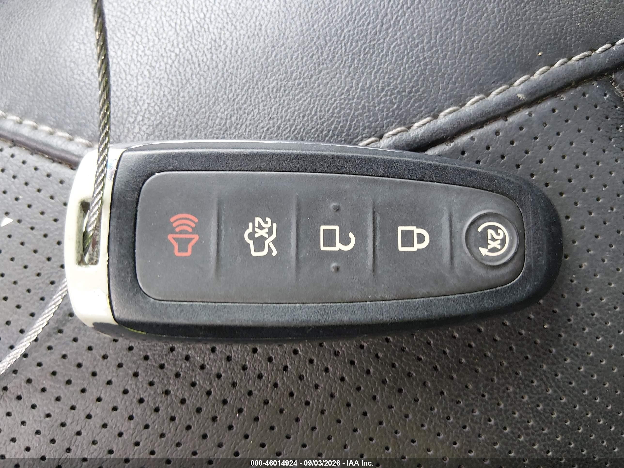 2015 Ford Taurus Limited Черный vin: 1FAHP2F88FG106211