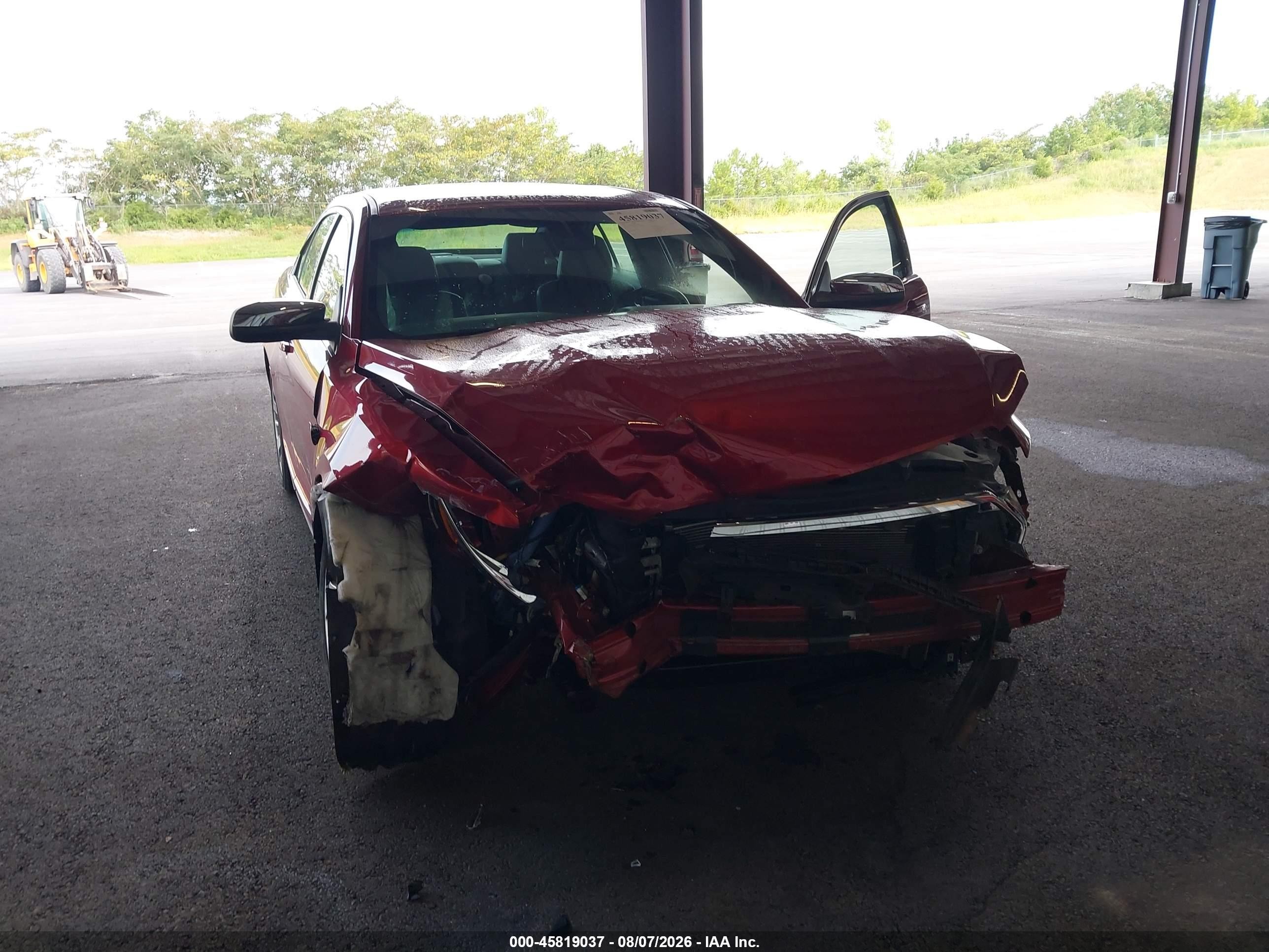 2015 Ford Taurus Limited Red vin: 1FAHP2F88FG151035