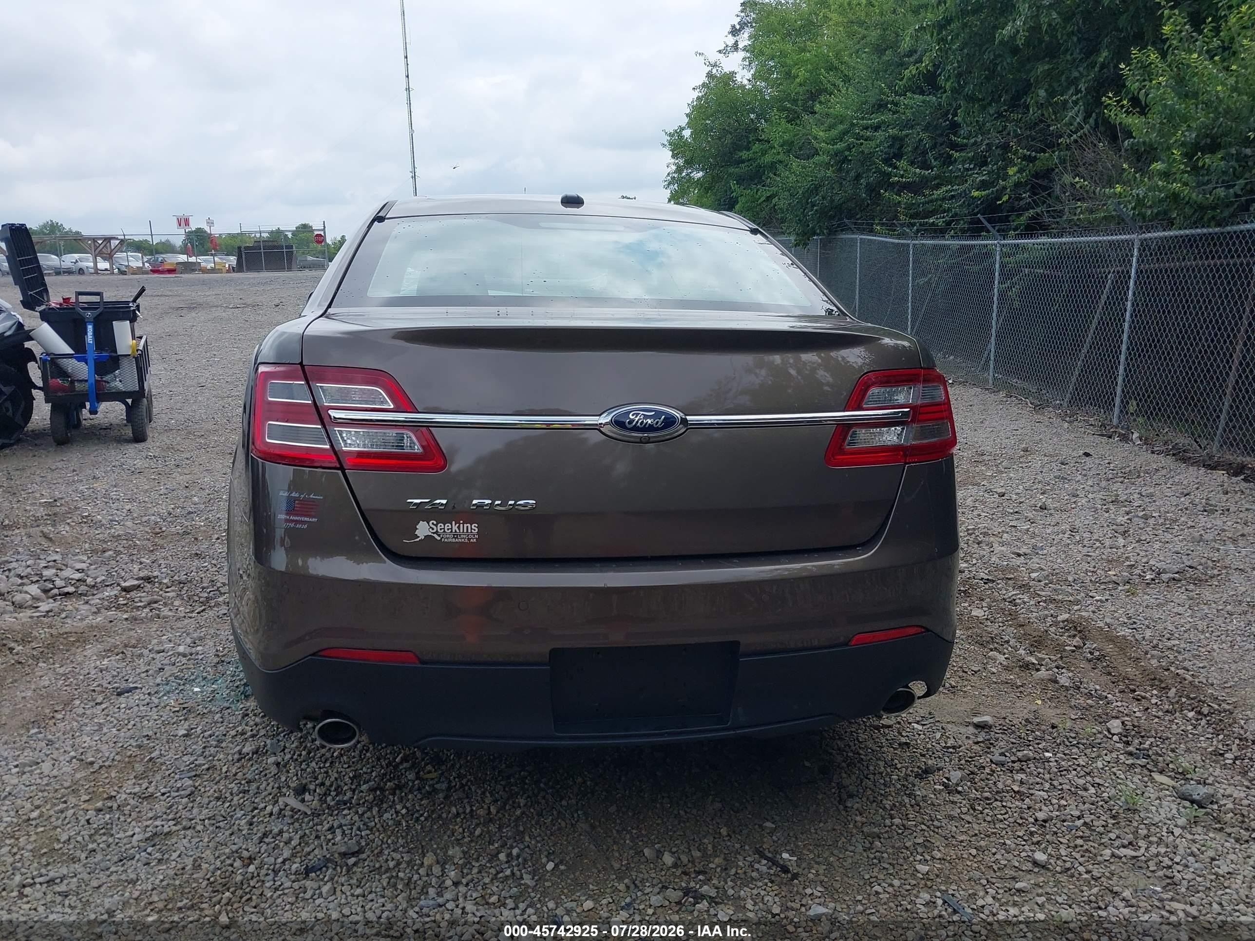 2015 Ford Taurus Limited Коричневый vin: 1FAHP2F88FG165615