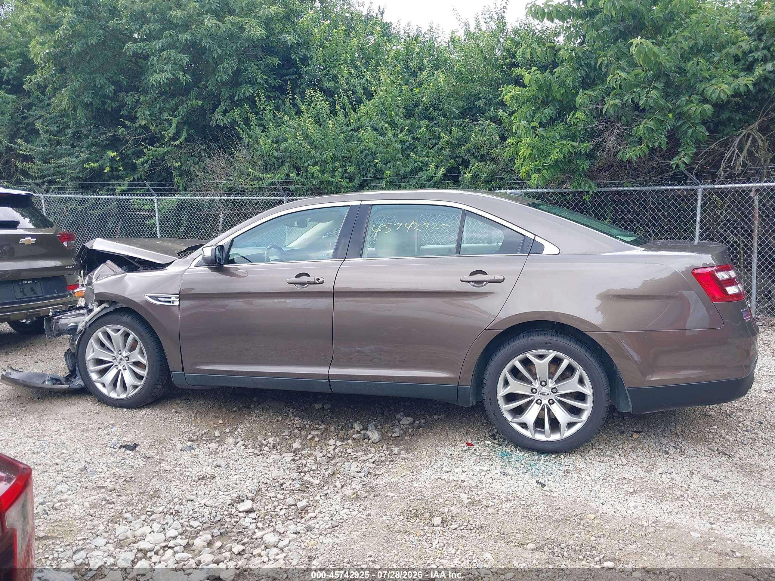 2015 Ford Taurus Limited Коричневый vin: 1FAHP2F88FG165615