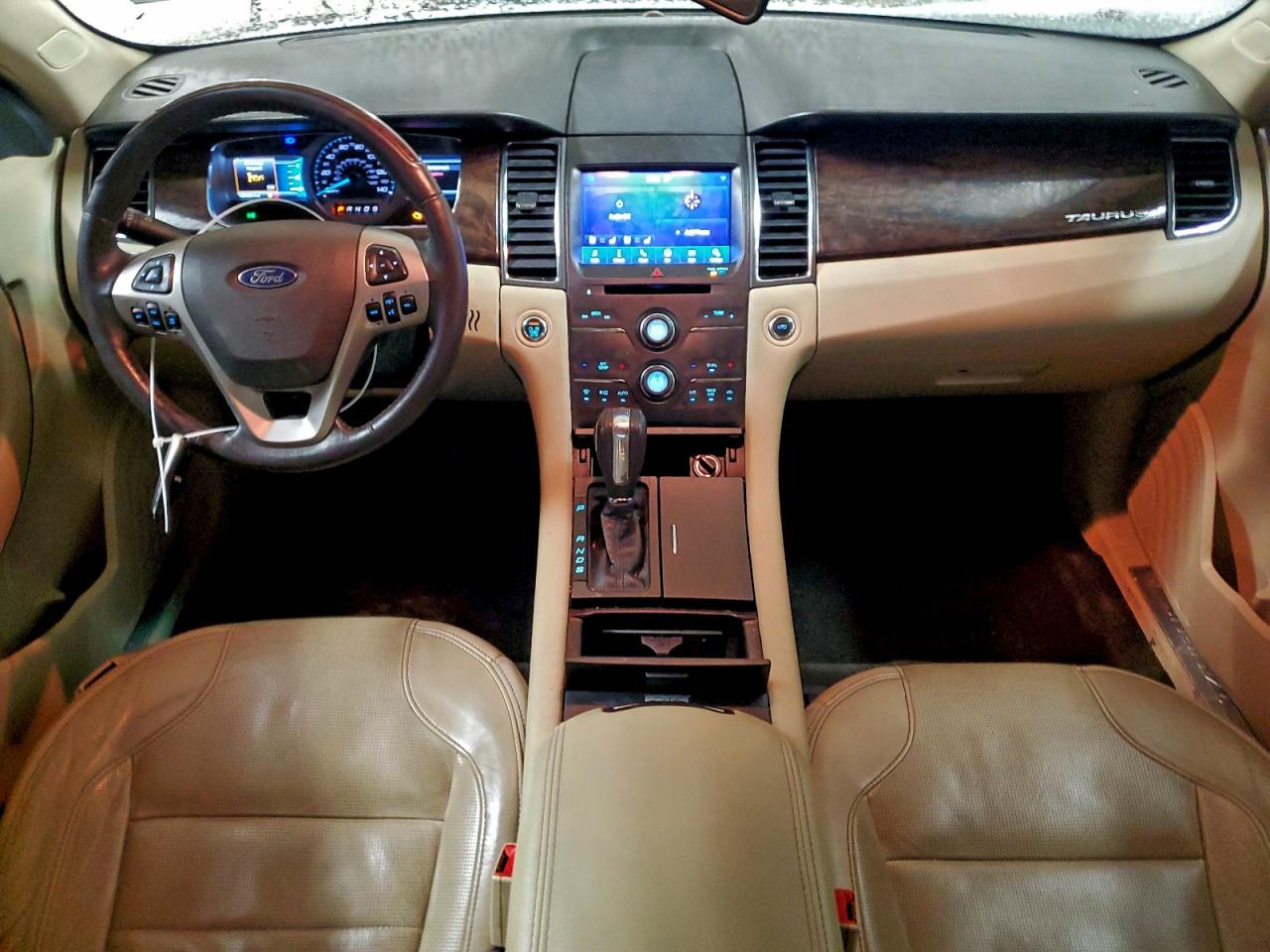2015 Ford Taurus Limited Белый vin: 1FAHP2F88FG168935