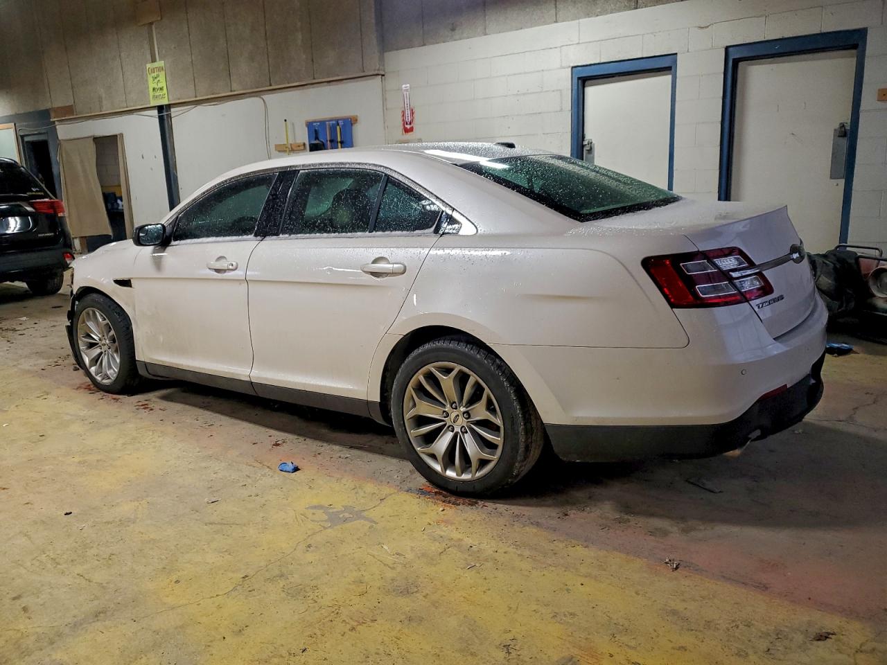2015 Ford Taurus Limited Белый vin: 1FAHP2F88FG168935