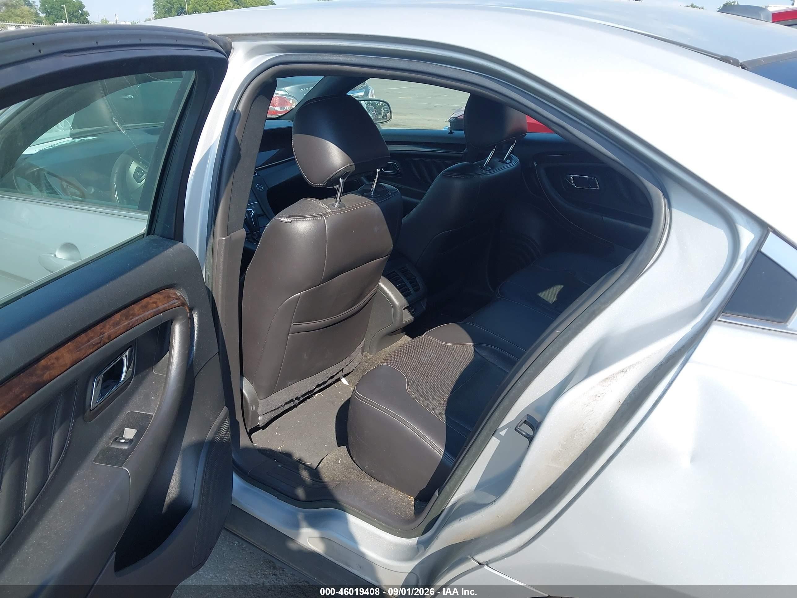 2015 Ford Taurus Limited Silver vin: 1FAHP2F88FG171527