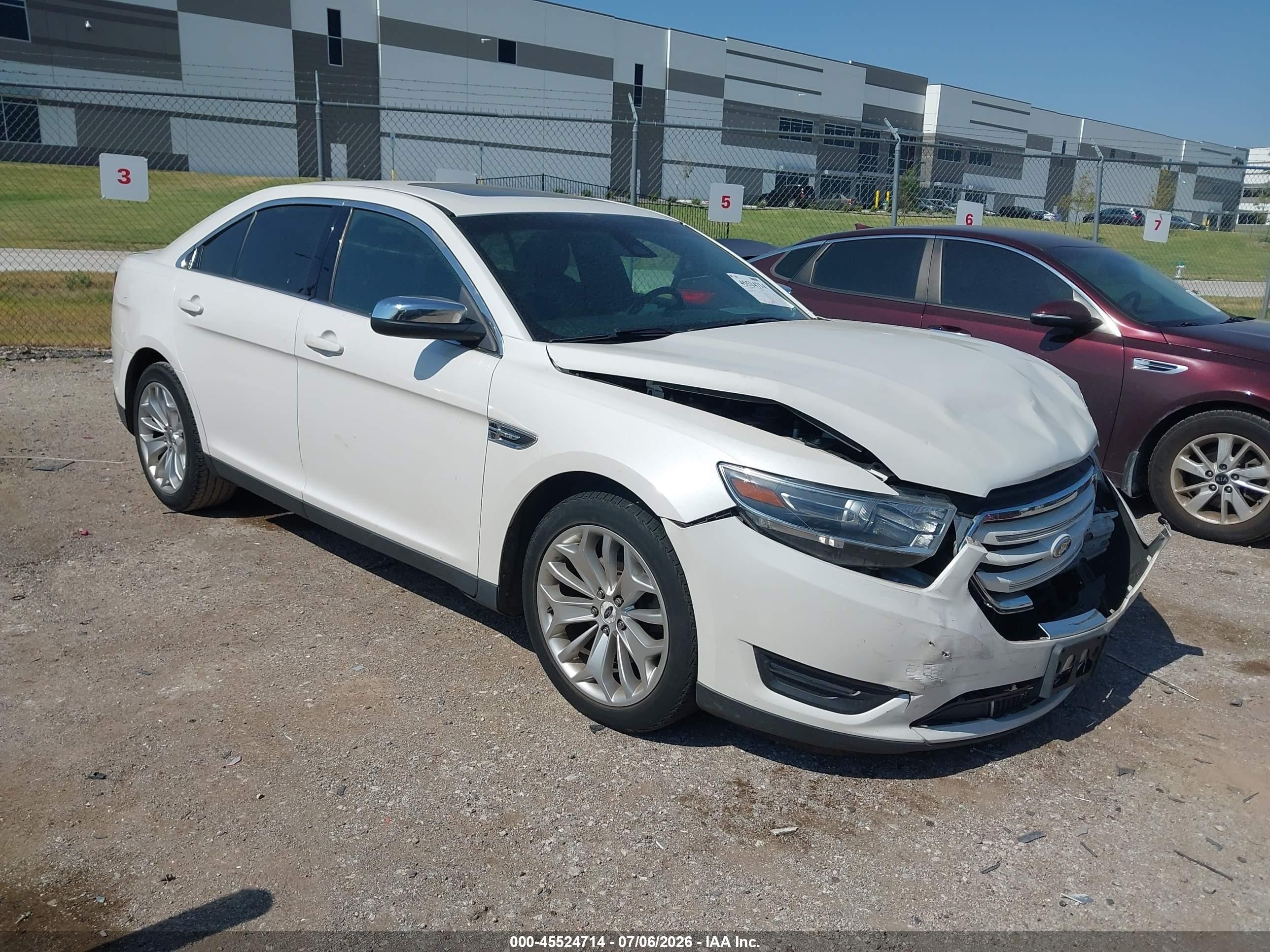 2015 Ford Taurus Limited White vin: 1FAHP2F88FG206745