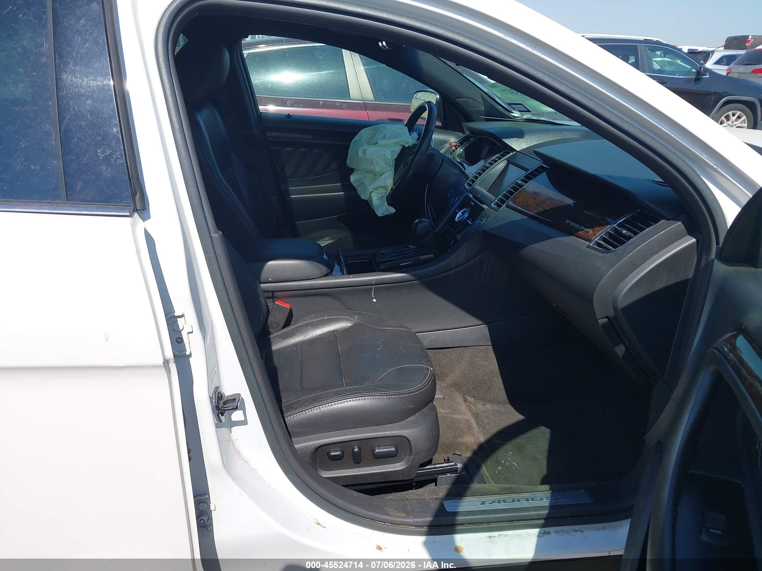 2015 Ford Taurus Limited White vin: 1FAHP2F88FG206745