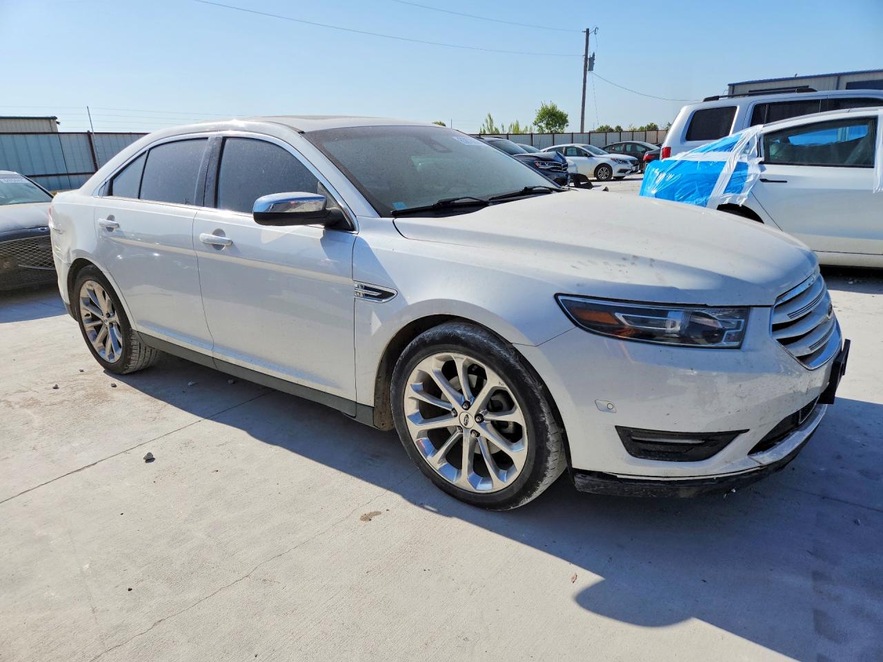 2015 Ford Taurus Limited White vin: 1FAHP2F88FG209161