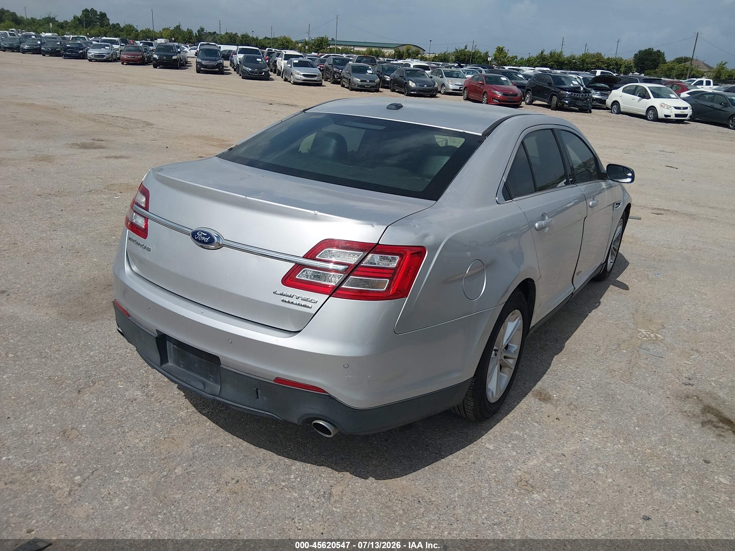 2016 Ford Taurus Limited Silver vin: 1FAHP2F88GG109689